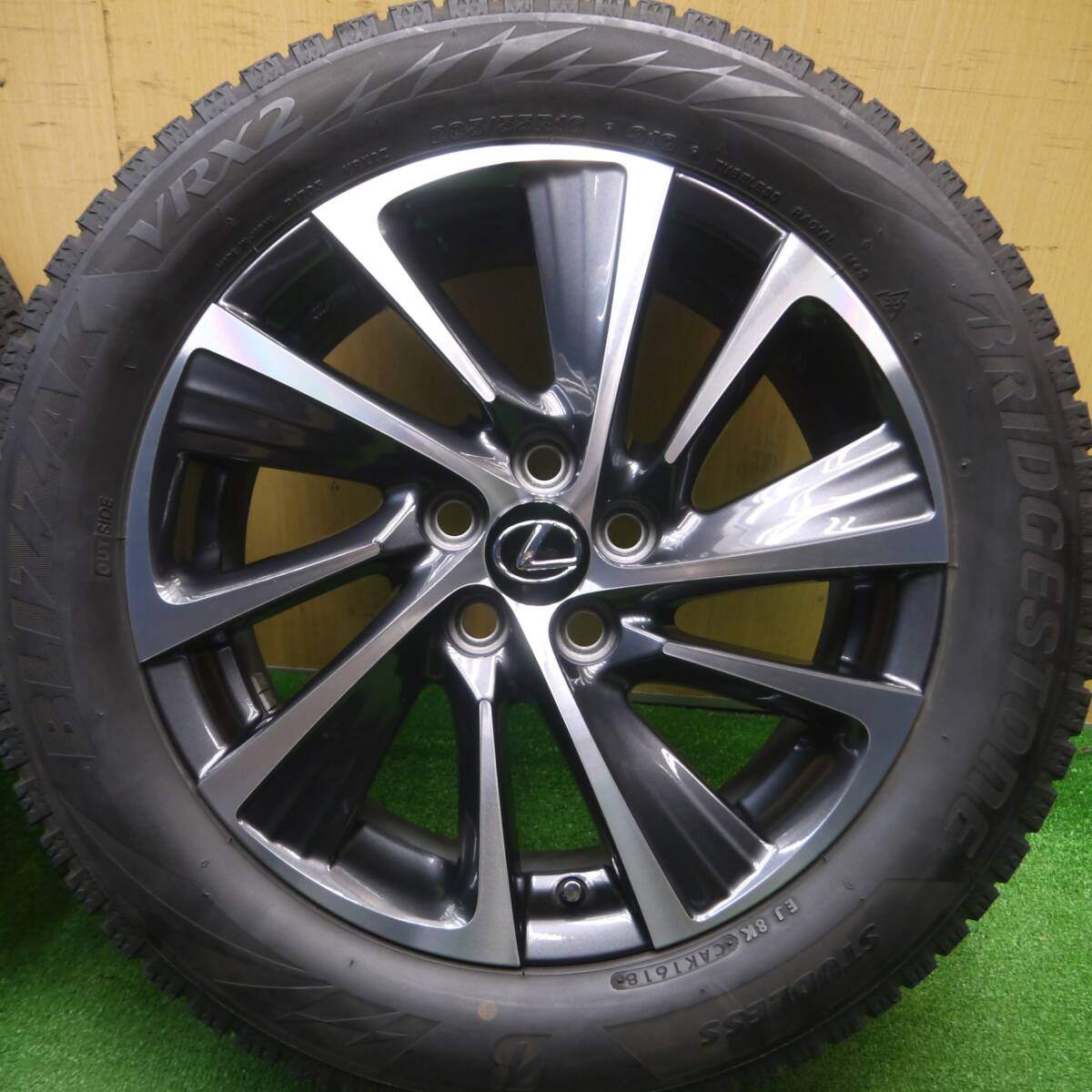 キレイ★レクサス CT 純正 205/55R16 スタッドレス ブリヂストン ブリザック VRX2 16インチ PCD100/5H★4121108Hス