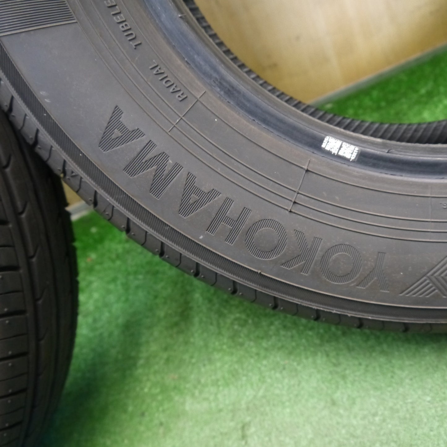 2本価格！24年★145/80R13 ヨコハマ BluEarth-ES ES32 ブルーアース 13インチ タイヤ N-BOX ラパン ココア キャンバス タント ウェイク 等★6061509Hノタ