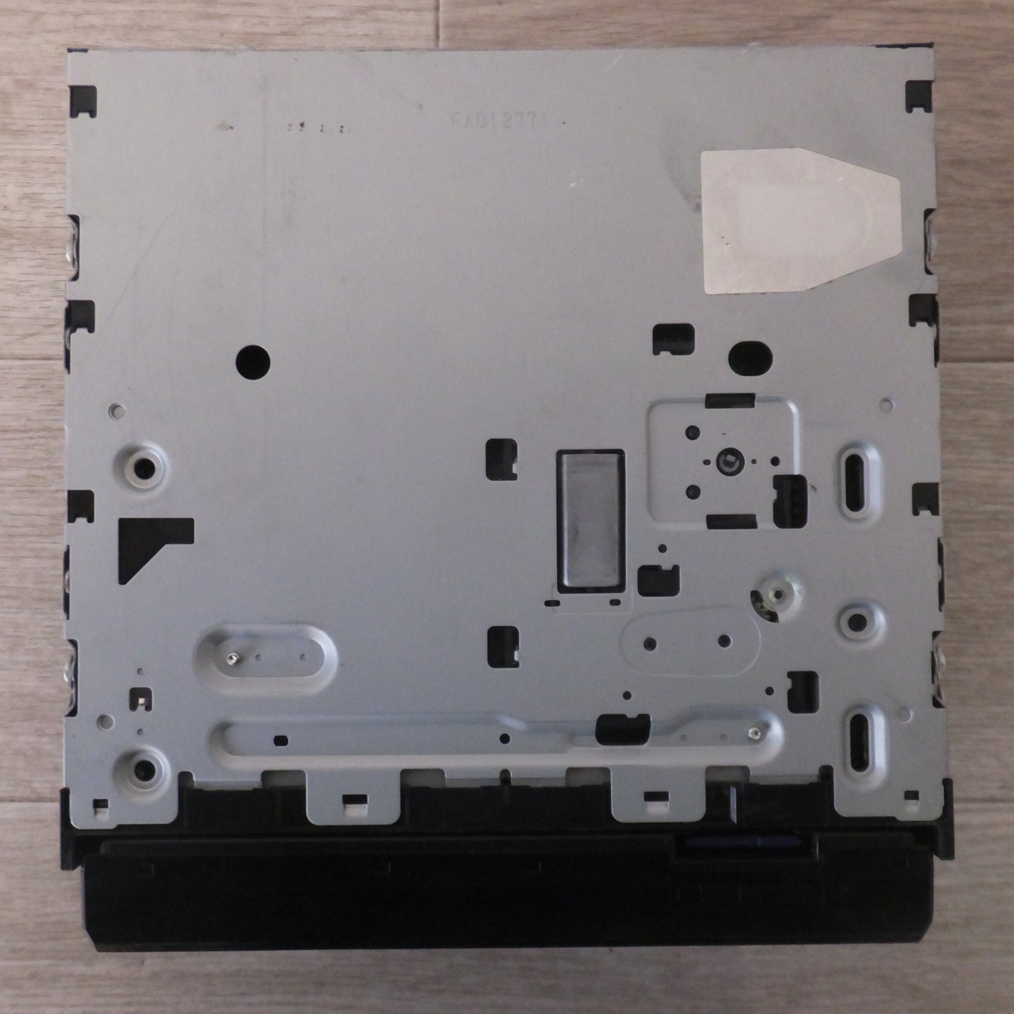 [送料無料] 現状品★パナソニック Panasonic SDカーナビゲーション Strada CN-MW240D(35)★