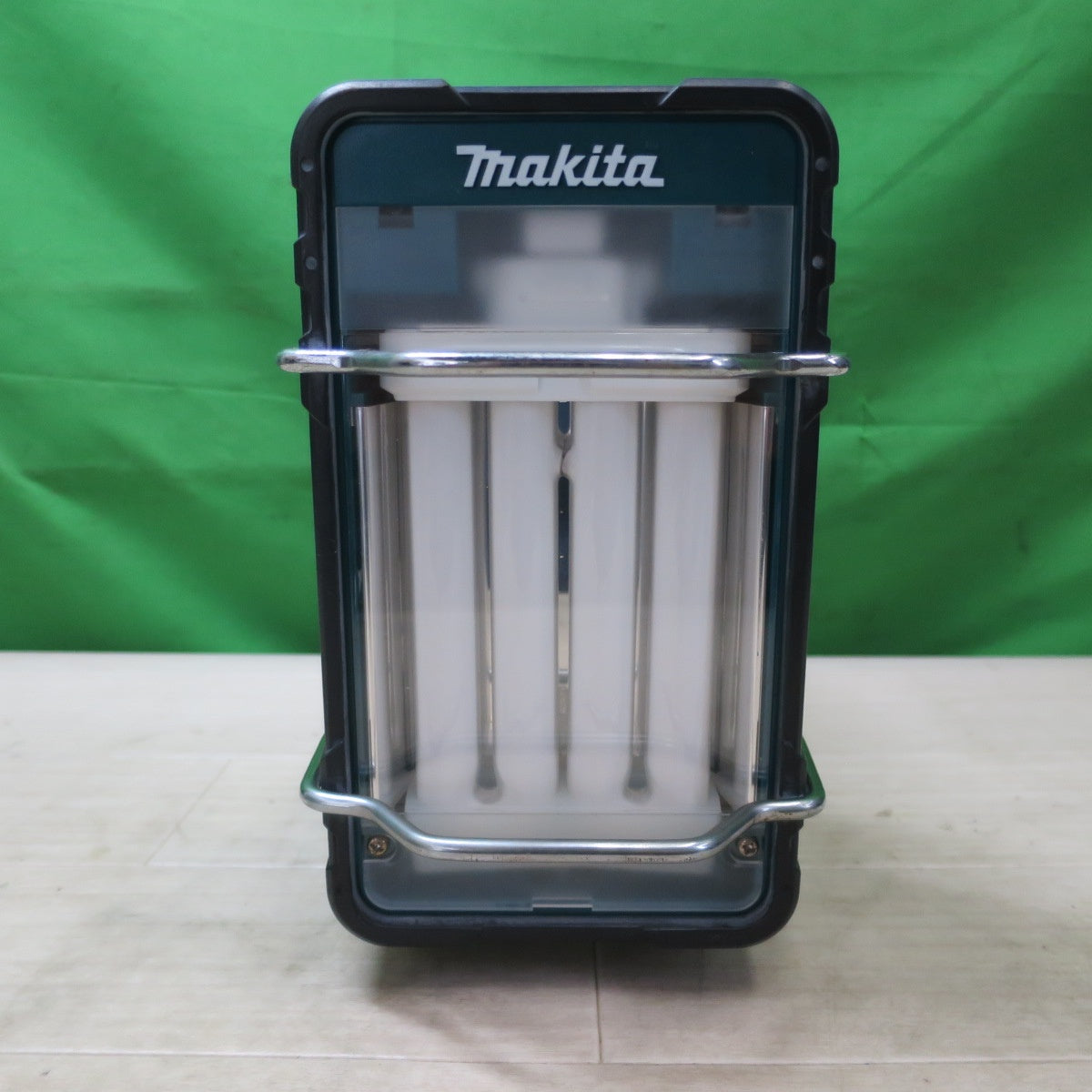 [送料無料] キレイ☆マキタ 充電式 蛍光灯 ML360 充電器 DC36WA ライト 照明 器具 バッテリー BL3622A 36V コードレス makita☆