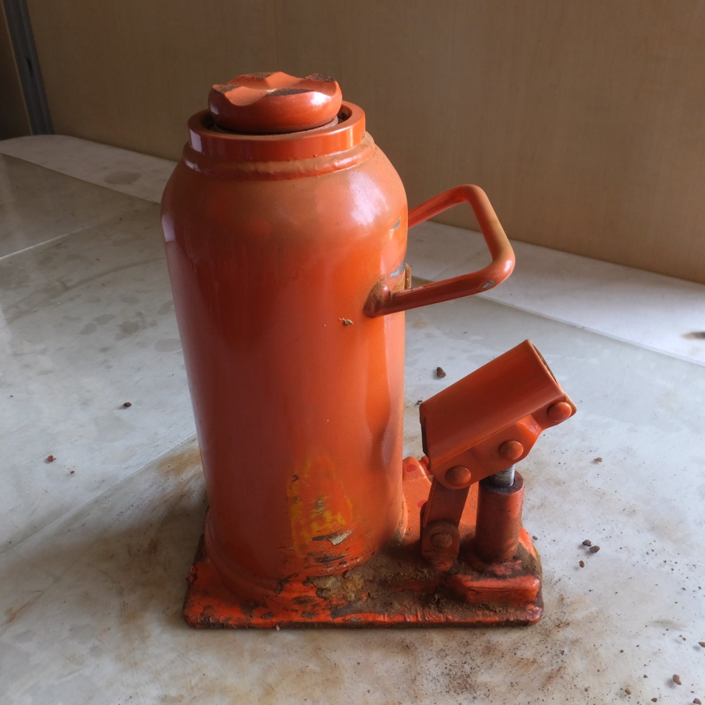 [送料無料] ◆マサダ 油圧ジャッキ MHK-15N 工具 15TON 15ton 15トン 15000kg 油圧式 オイル だるま ダルマ 車載 自動車 点検 整備(8)◆