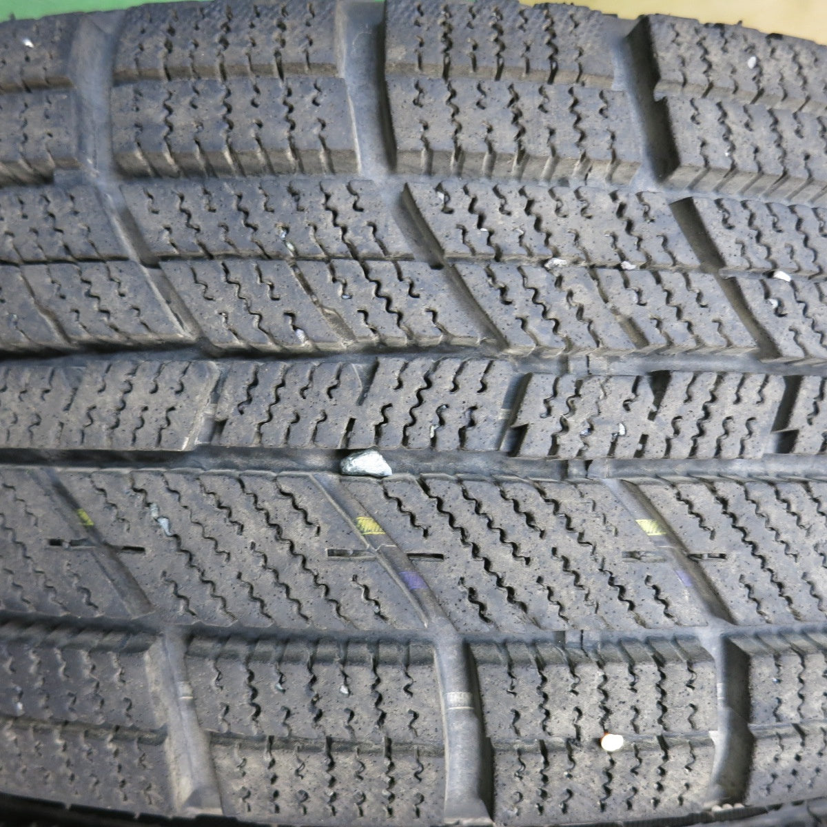 バリ溝！23年！9.5分◎スタッドレス 165/65R14 ナンカン アイスアクティバ AW-1 LAYCEA レイシア 14インチ ハスラー ソリオ 等 PCD100/4H◎6080405AKス