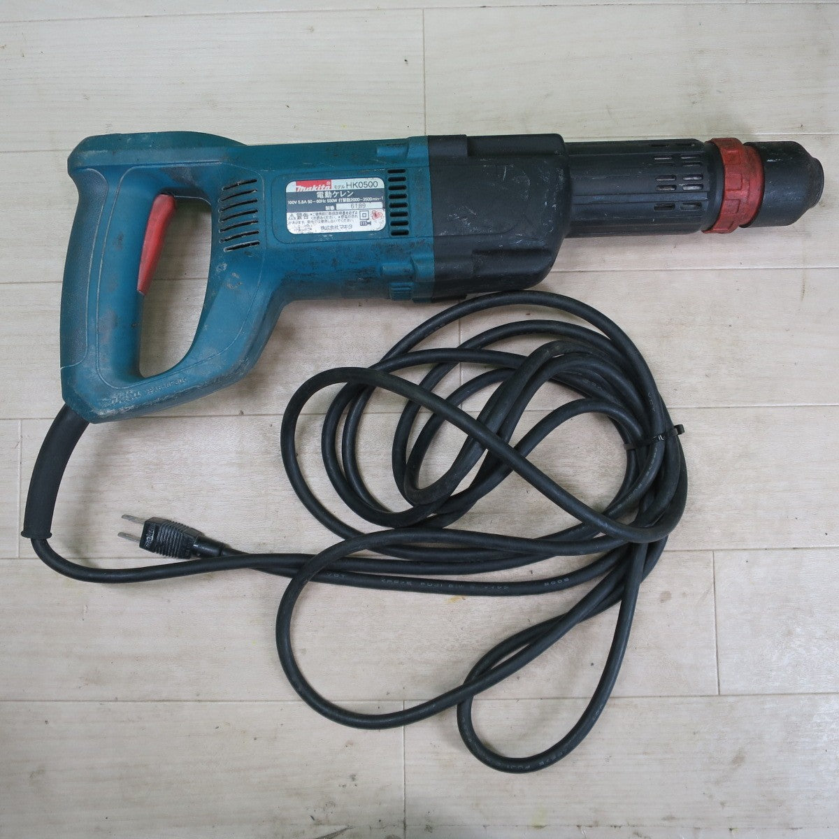 ☆マキタ 電動 ケレン HK0500 電動 工具 はつり ハツリ 電気 コード式 100V makita☆