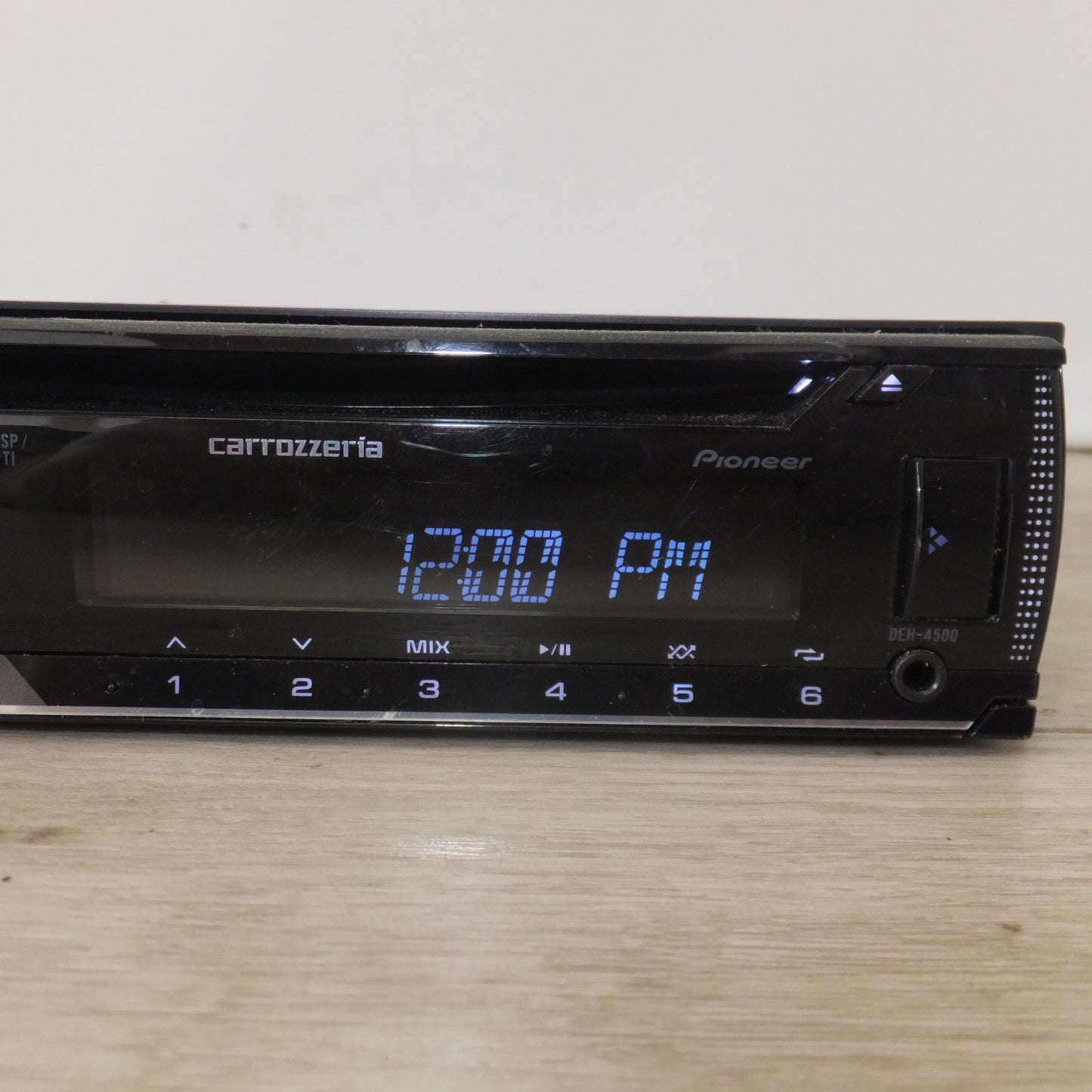 [送料無料] ★カロッツェリア carrozzeria AVメインユニット DEH-4500[76]★