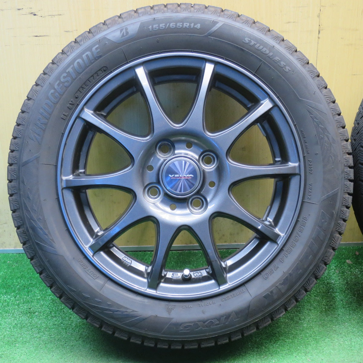 バリ溝！23年！キレイ！9分★スタッドレス 155/65R14 ブリヂストン ブリザック VRX3 VELVA CHARGE ヴェルヴァ 14インチ PCD100/4H★6032906NJス