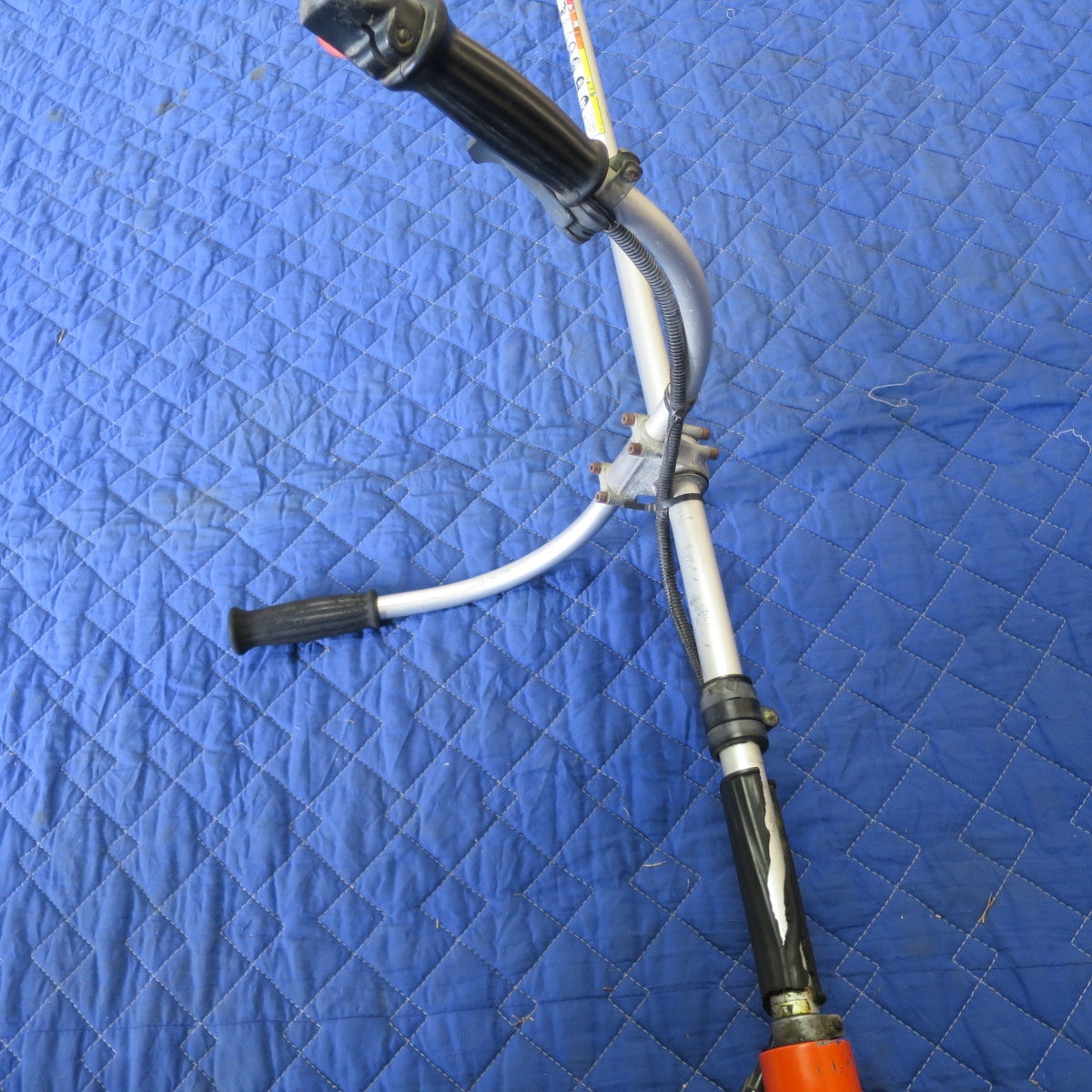 【岐阜発 直接引取限定】☆KIORITZ 共立 刈払機 SRE260R 刈り払い機 ジャンク品☆