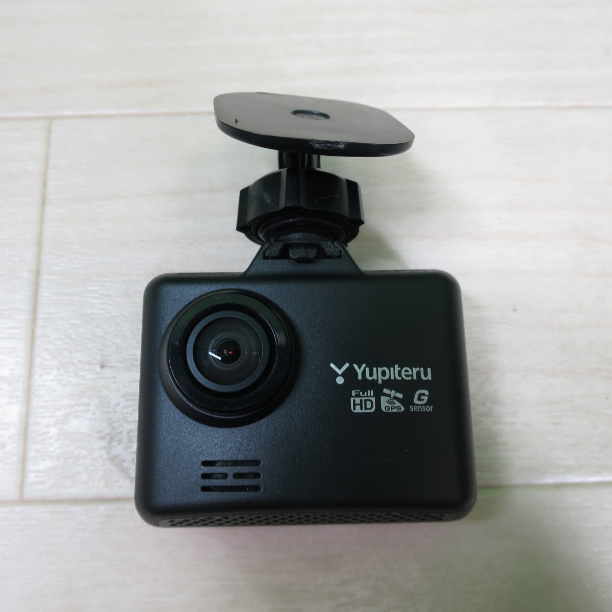 [送料無料] 付属品付き！美品☆ユピテル 前後 2カメラ ドライブレコーダー DRY-TW7600 GES-5015G-5M4 ドラレコ YUPITERU☆