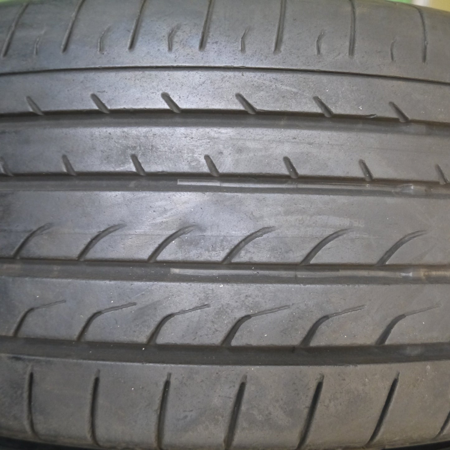 *送料無料* 4本価格★マツダ MPV 純正 215/60R17 ヨコハマ ブルーアース RV-02 17インチ PCD114.3/5H★4040811Hノ