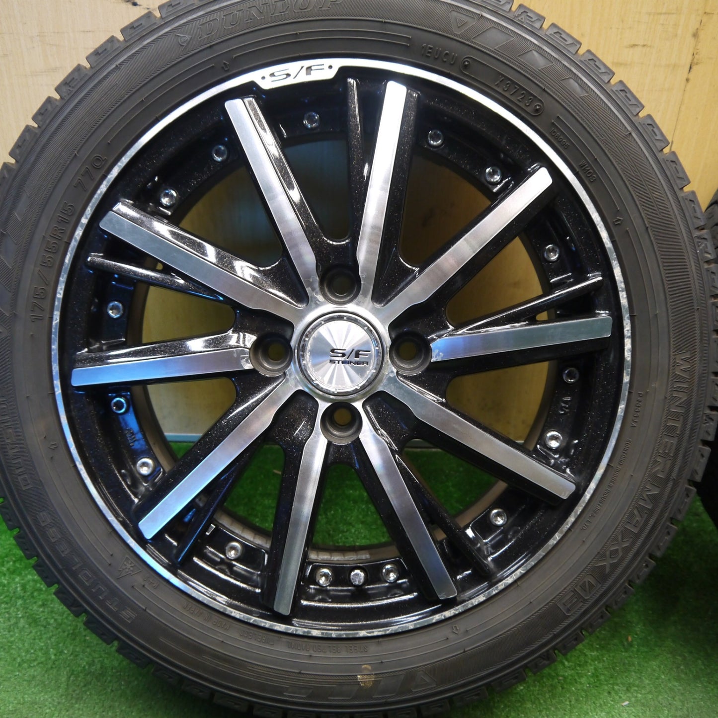 バリ溝！23年！9分★S/F STEINER 175/55R15 スタッドレス ダンロップ ウインターマックス 03 シュタイナー 15インチ PCD100/4H★6031708Hス