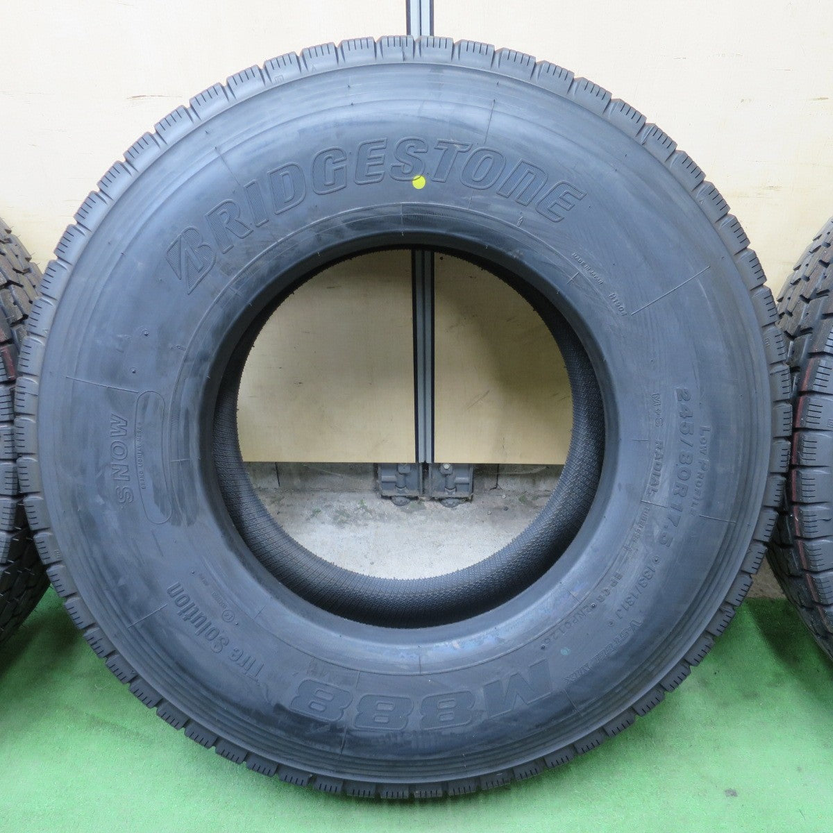 未使用！26年！6本◎トラック タイヤ 245/80R17.5 133/131J ブリヂストン M888 ミックス オールシーズン 17.5インチ◎6092501NGスタ