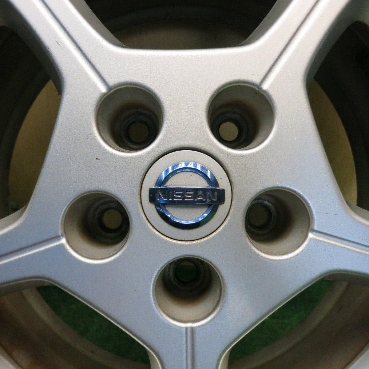 4本価格◎日産 ZE0 リーフ 純正 205/55R16 スタッドレス ダンロップ DSX-2 16インチ PCD114.3/5H◎6070505HAス