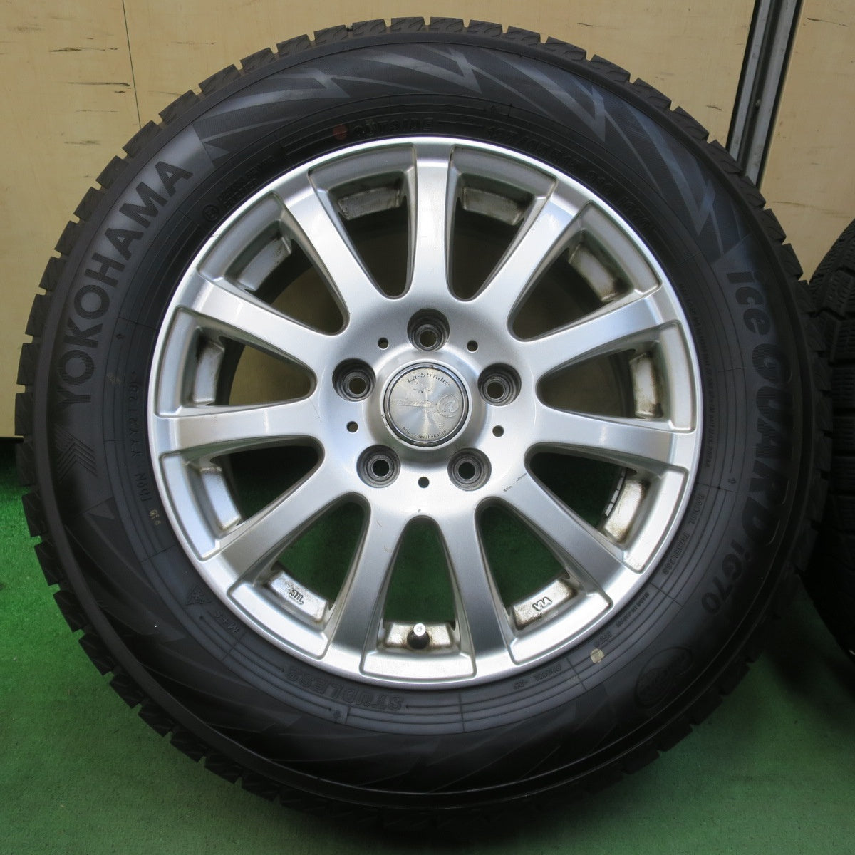バリ溝！23年！9.5分以上★スタッドレス 195/65R15 ヨコハマ アイスガード iG70 Tirado@ La-Strada 阿部商会 ティラード ラストラーダ 15インチ PCD114.3/5H★5101409イス