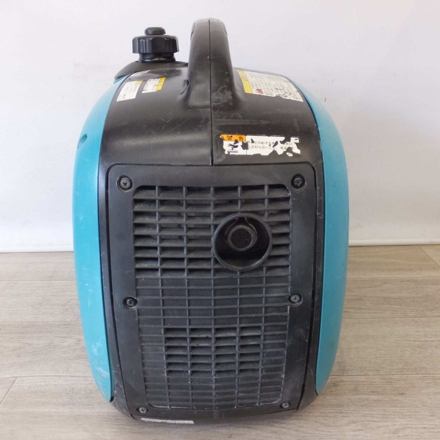 [送料無料] 岐阜発★デンヨー Denyo 小型ガソリン発電機 GE-1600SS-IV インバータ発電機搭載　100V 16A 1.6kVA 50/60Hz★