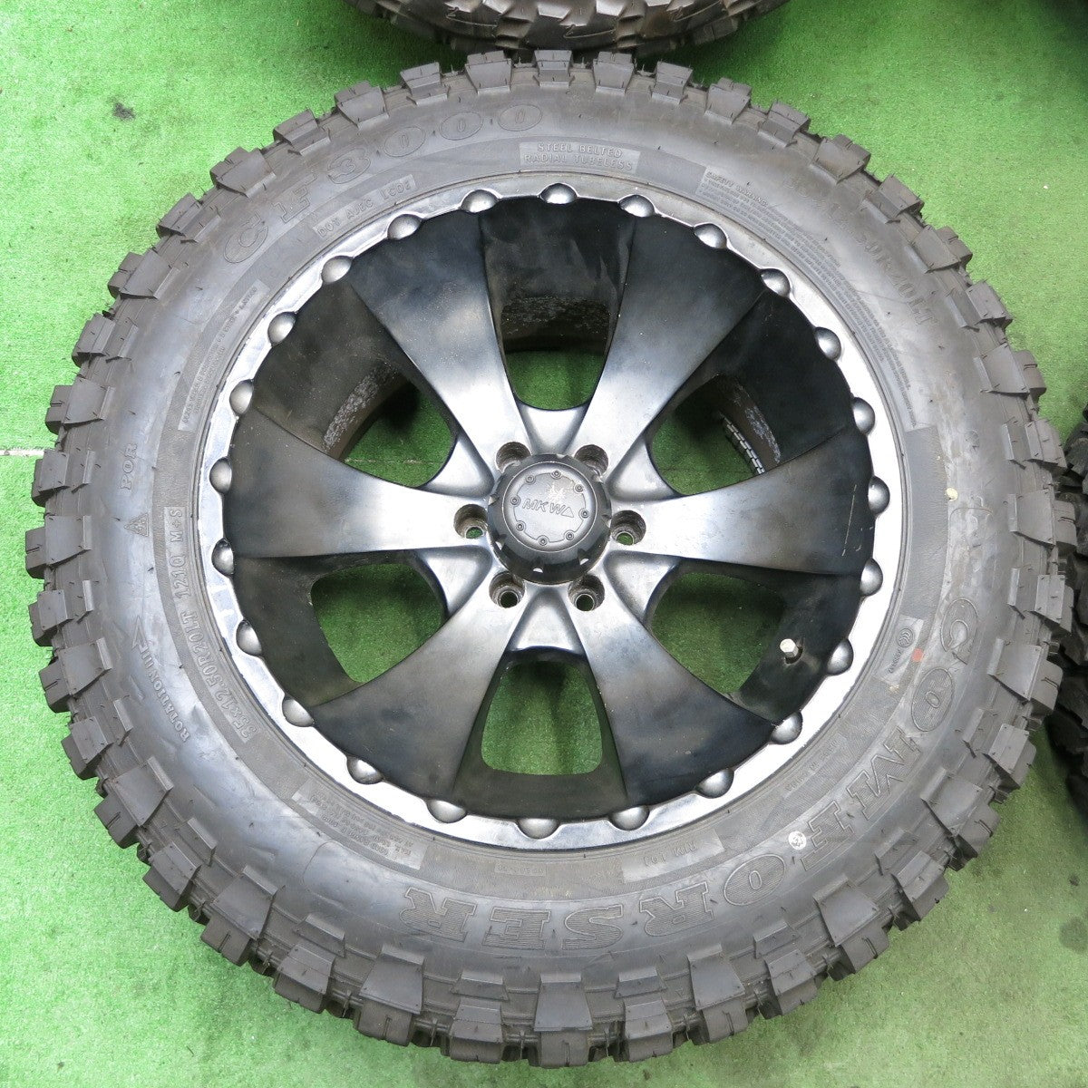 バリ溝！22年！9.5分★MKW M-19 35×12.50R20 コンフォーサー CF3000 トーヨー M/T オープンカントリー 20インチ PCD139.7/6H★5091001ナノ