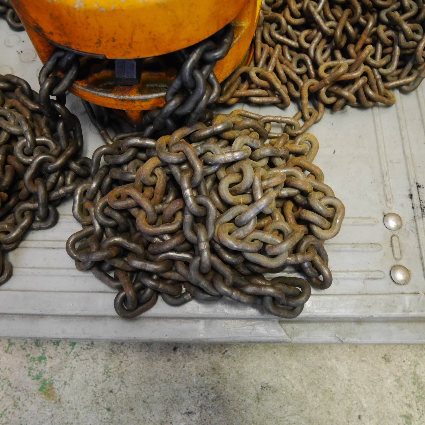[送料無料] ☆KITO キトー 2TON チェーンブロック CF4 型 2トン 2000kg 2000キロ 吊り上げ 吊り具 吊具 工具 荷揚げ 荷上げ☆