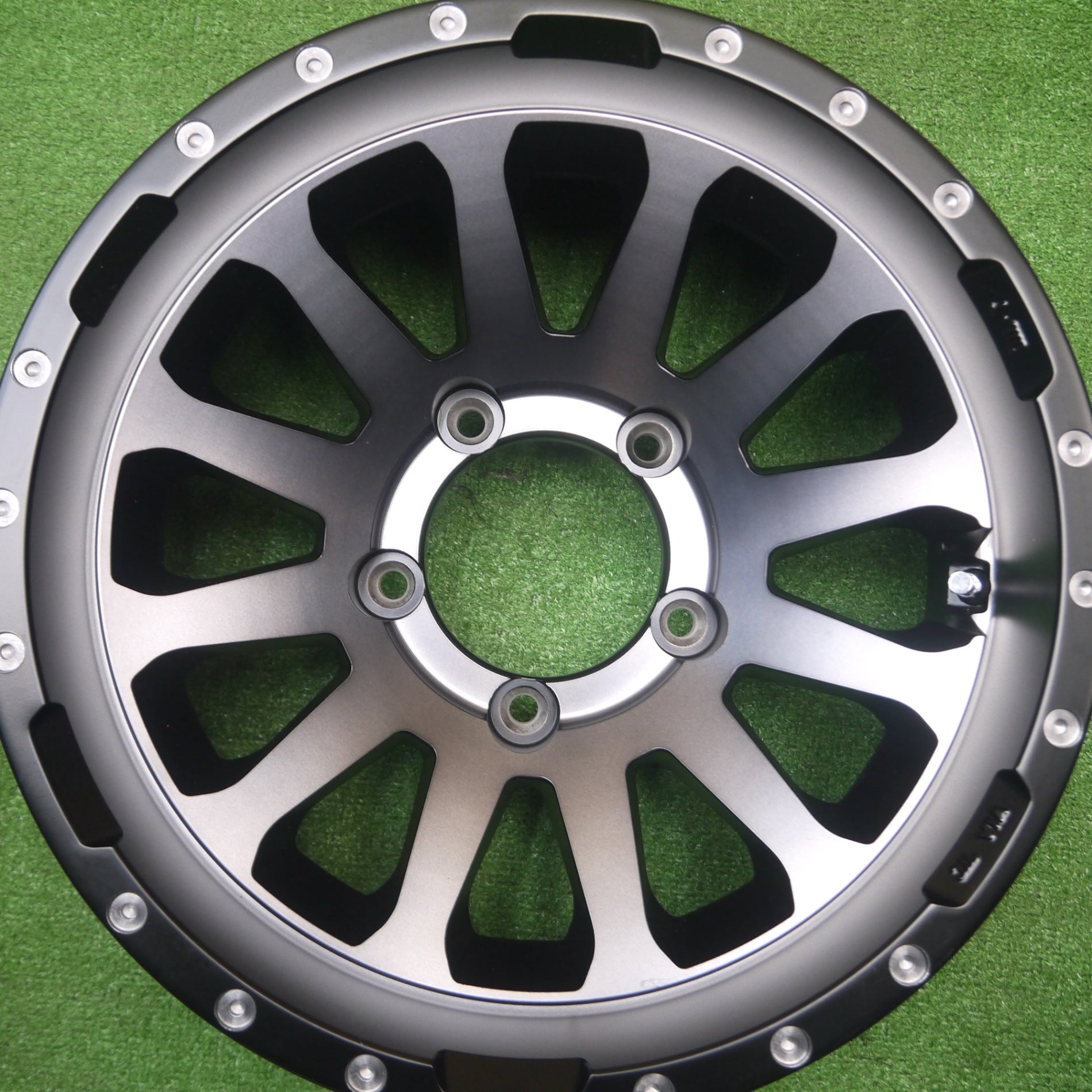 送料無料] 未使用☆ジムニー 用 MUD-ZEUS マッド ゼウス 16インチ