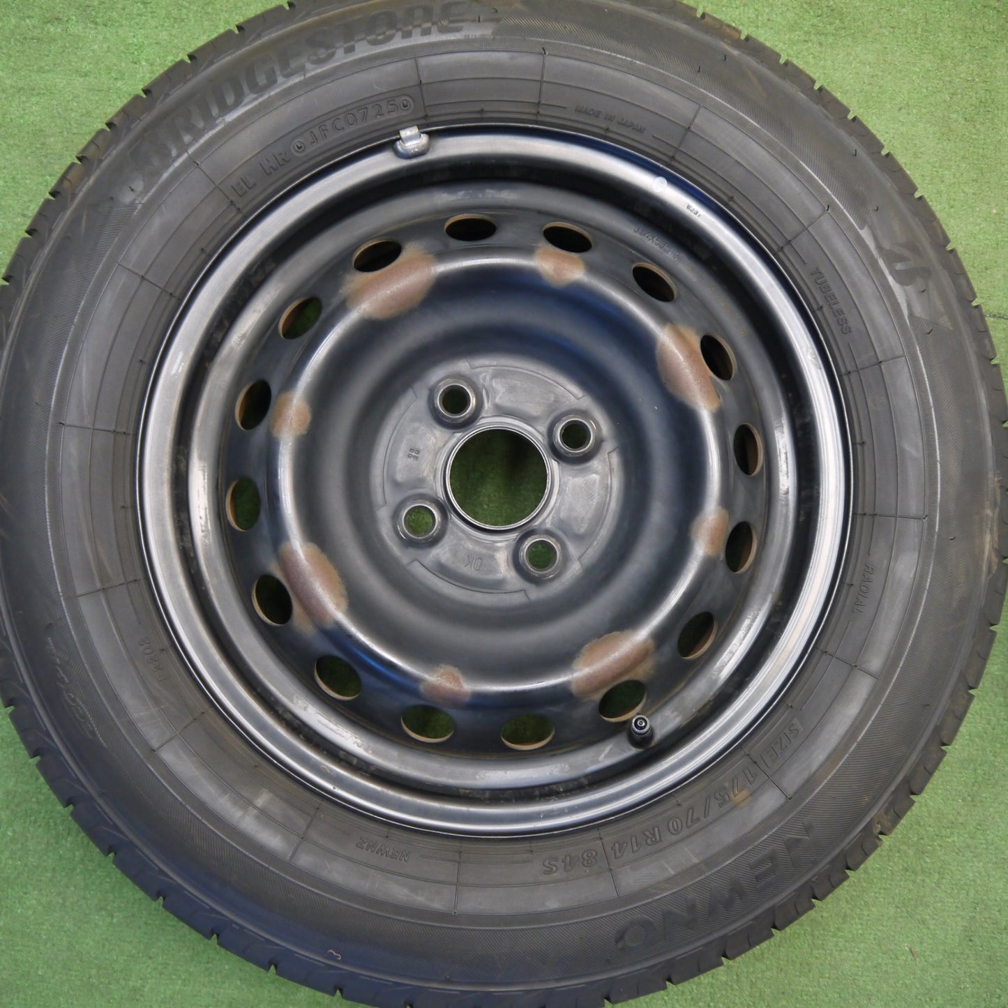 ほぼ未使用！25年★175/70R14 ブリヂストン NEWNO スチール ホイール ニューノ 14インチ PCD100/4H★6032701Hノ