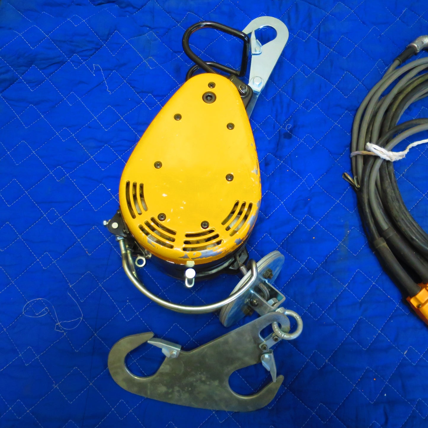 [送料無料] ☆RYOBI リョービ 電動 ウインチ WI-61C 電動 工具 ウィンチ ホイスト☆