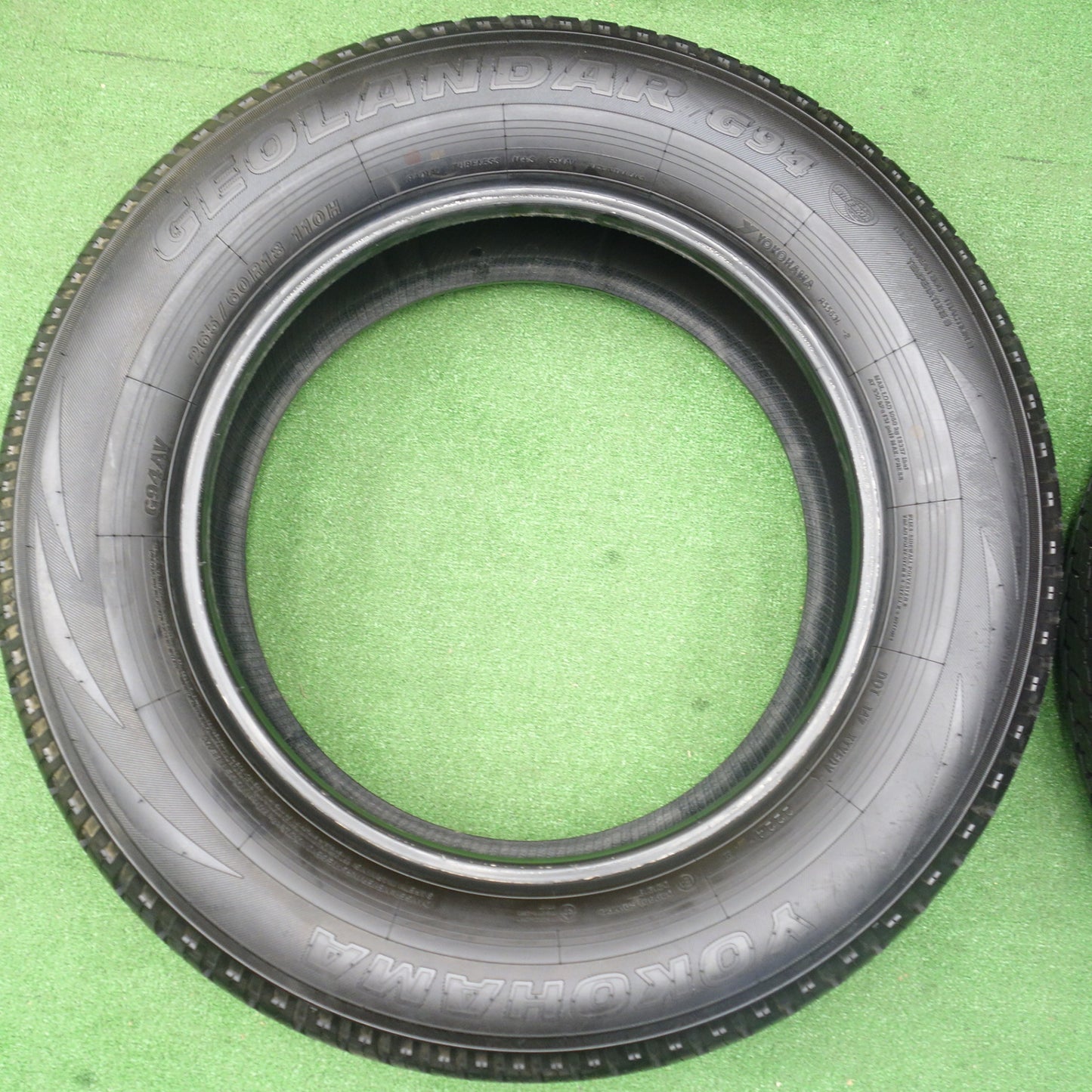 新車外し！24年★265/60R18 ヨコハマ ジオランダー G94 G94AV タイヤ 18インチ トライトン ランクル プラド ハイラックス グランドチェロキー 等★6021203KTノタ