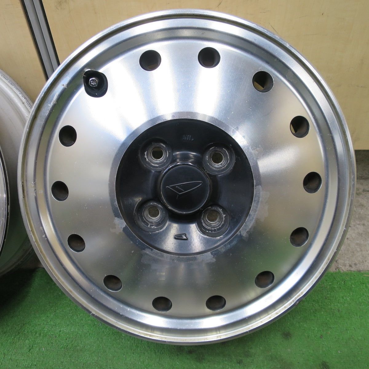 4本価格★ダイハツ ネイキッド 純正 ホイール 14インチ 14×4.5J PCD100/4H★6061704NGホ