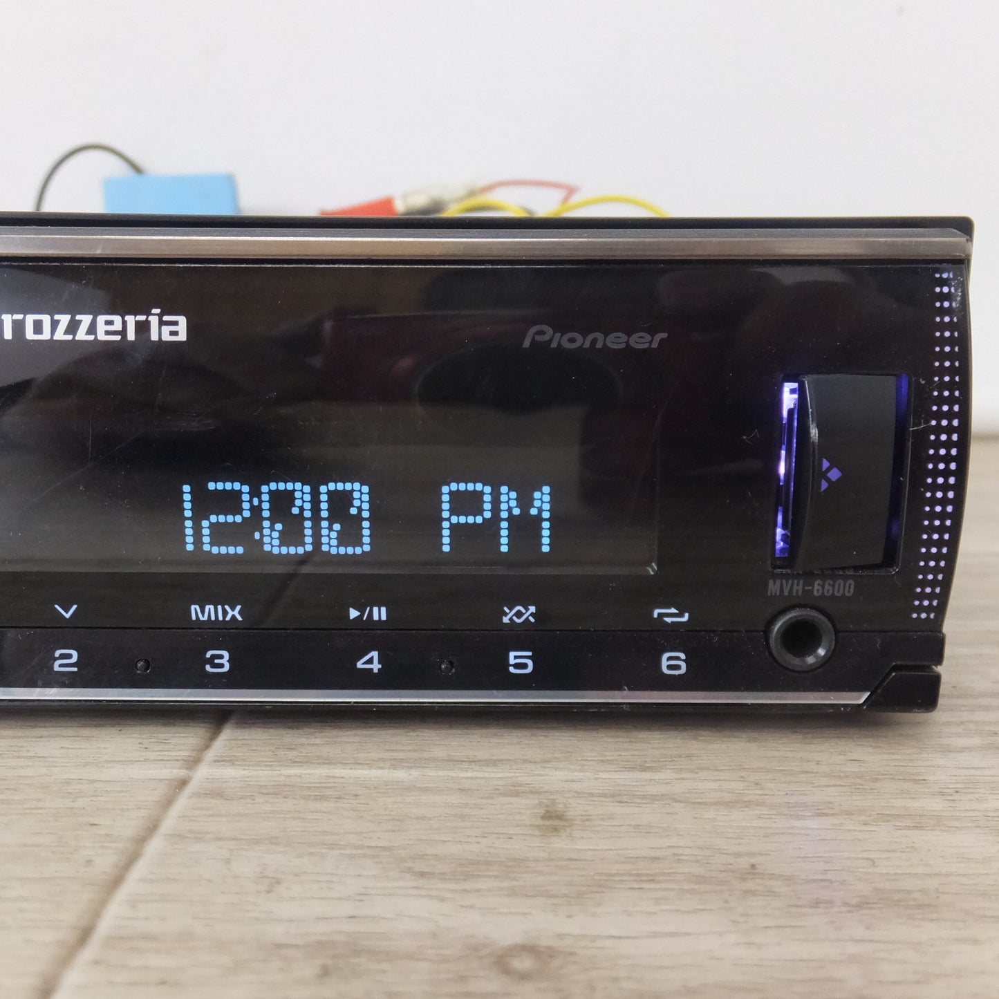 [送料無料] ★カロッツェリア carrozzeria カーオーディオ DSPメインユニット MVH-6600[42]★
