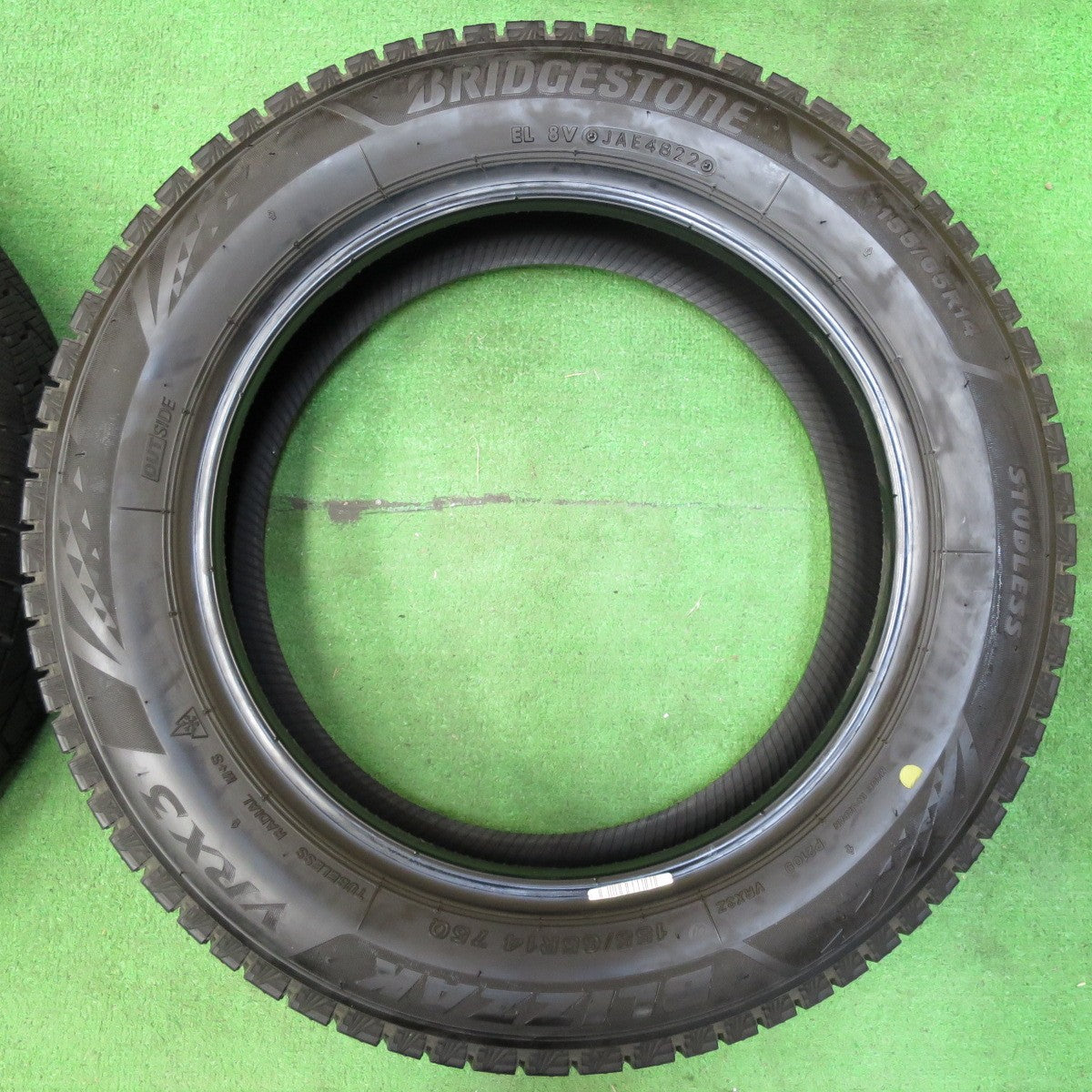 *送料無料* バリ溝！22年！8.5分★スタッドレス 155/65R14 ブリヂストン ブリザック VRX3 タイヤ 14インチ N-WGN パレット AZワゴン ラパン等★4060501イスタ