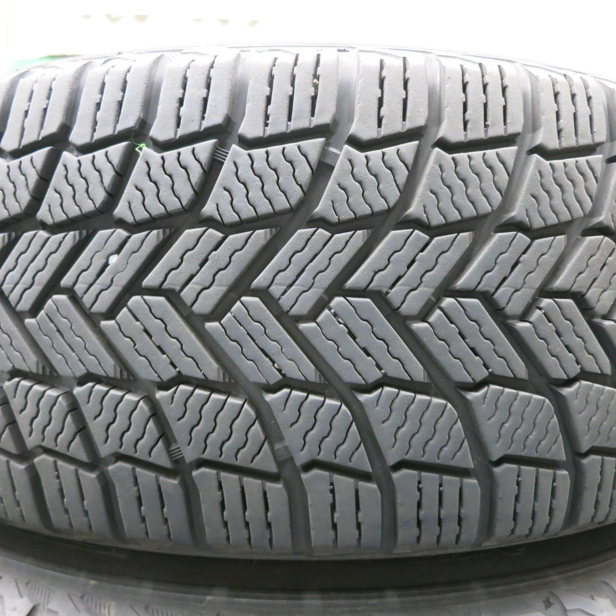 *送料無料* バリ溝！21年！綺麗！8.5分★スタッドレス 205/65R16 ミシュラン X-ICE SNOW ESTROSA エステローザ 16インチ PCD114.3/5H★4042502NJス