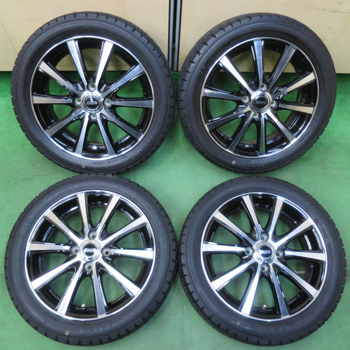 [送料無料] バリ溝！9分★スタッドレス 165/55R15 グッドイヤー アイスナビ7 D.O.S. DOS 15インチ 軽自動車 PCD100/4H★4111504イス