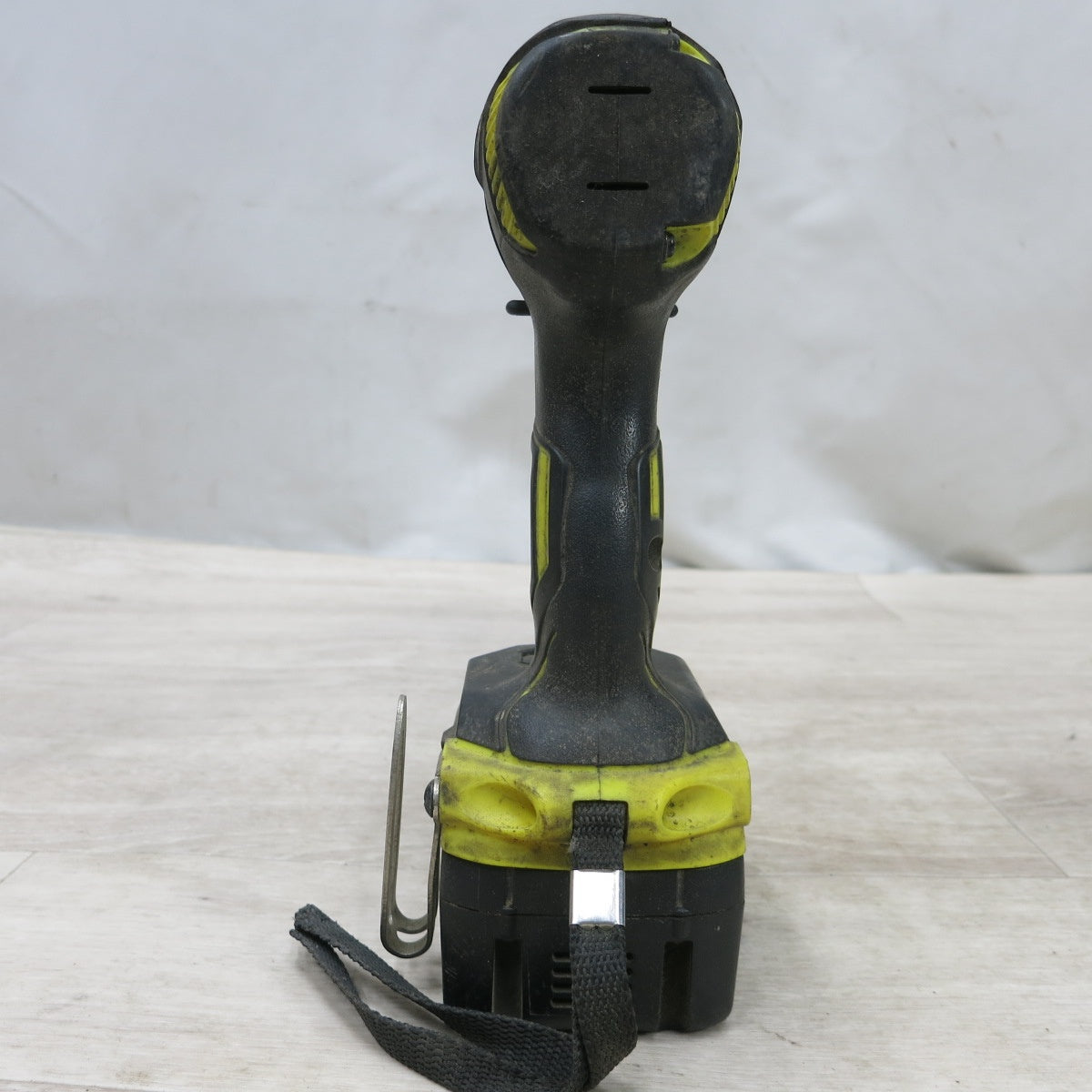 [送料無料] ◆日立工機 コードレス インパクト ドライバ 14.4V WH14DDL バッテリー 付き 電動 工具 現状品◆