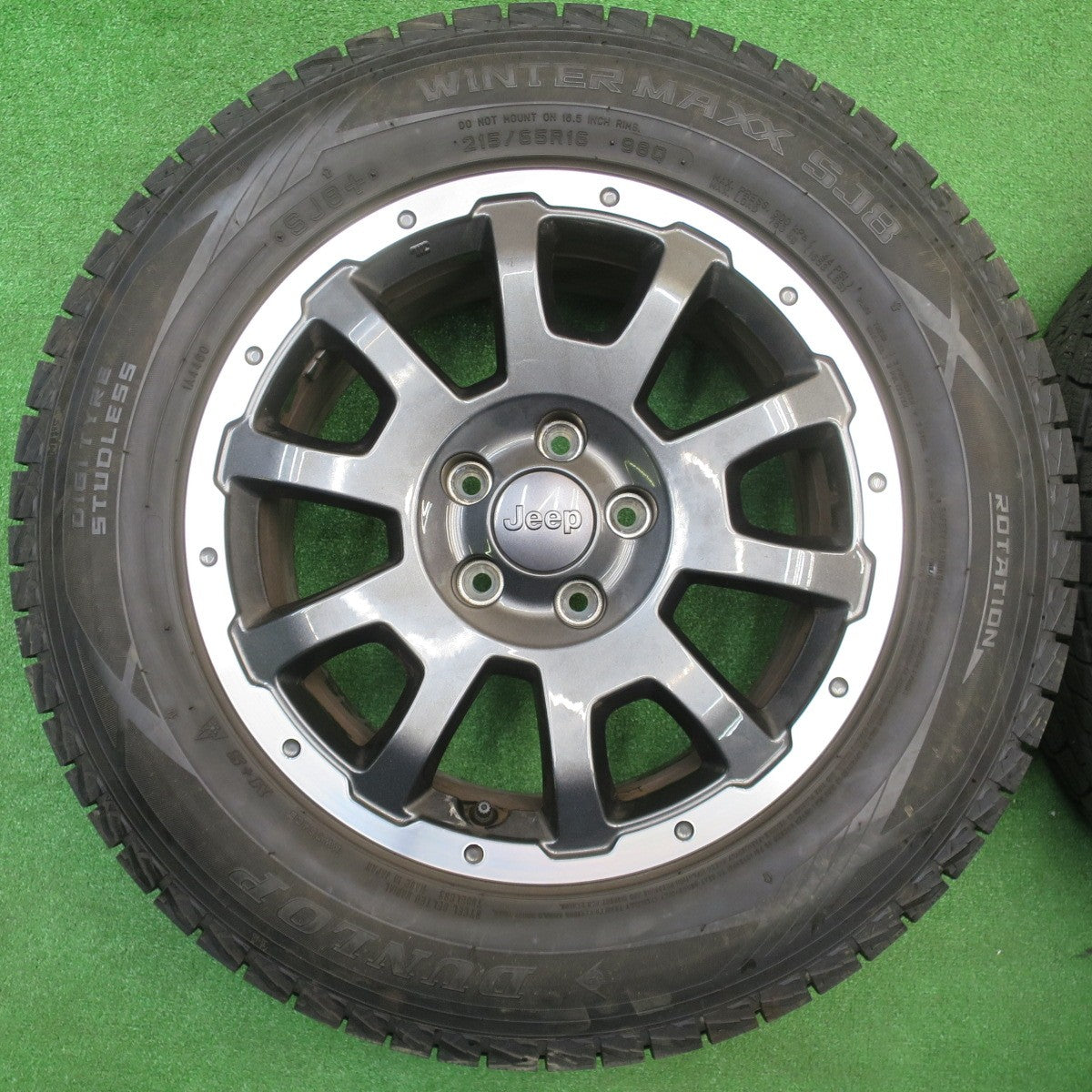 バリ溝！22年！キレイ！9.5分以上★ジープ レネゲード 純正 215/65R16 スタッドレス ダンロップ ウインターマックス SJ8 16インチ PCD110/5H★5110905NJス