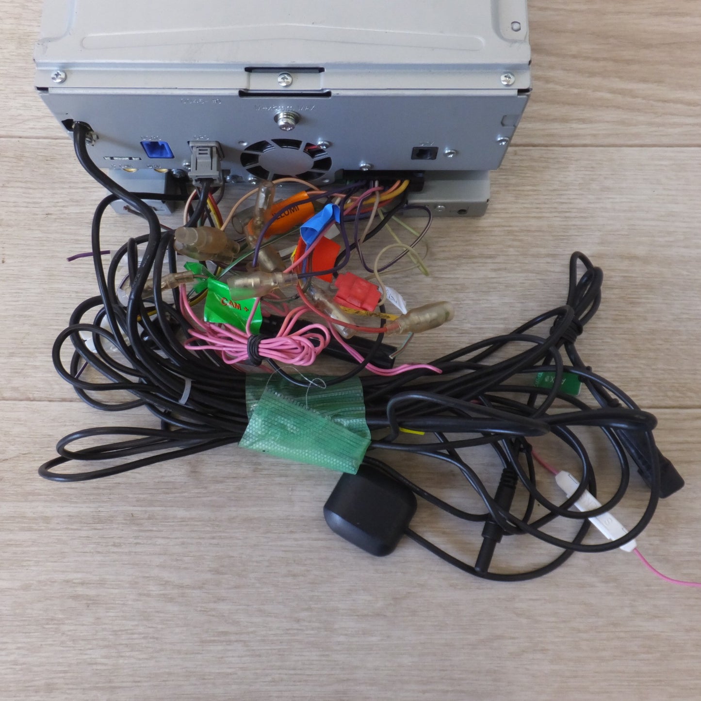 [送料無料] ★ケンウッド KENWOOD メモリーナビゲーション MDV-D305W(9★