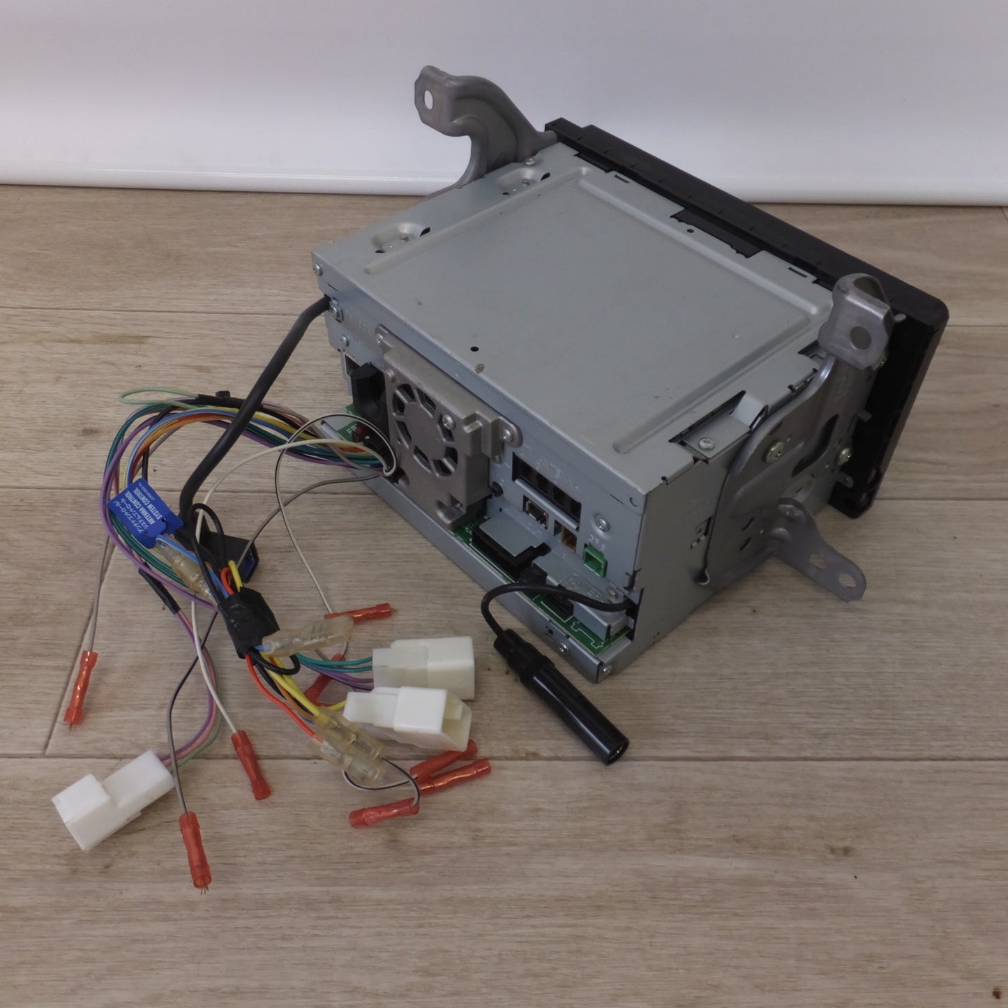 [送料無料] ★カロッツェリア carrozzeria AV一体型HDDナビゲーション サイバーナビ AVIC-ZH0777W パイオニア Pioneer(33★