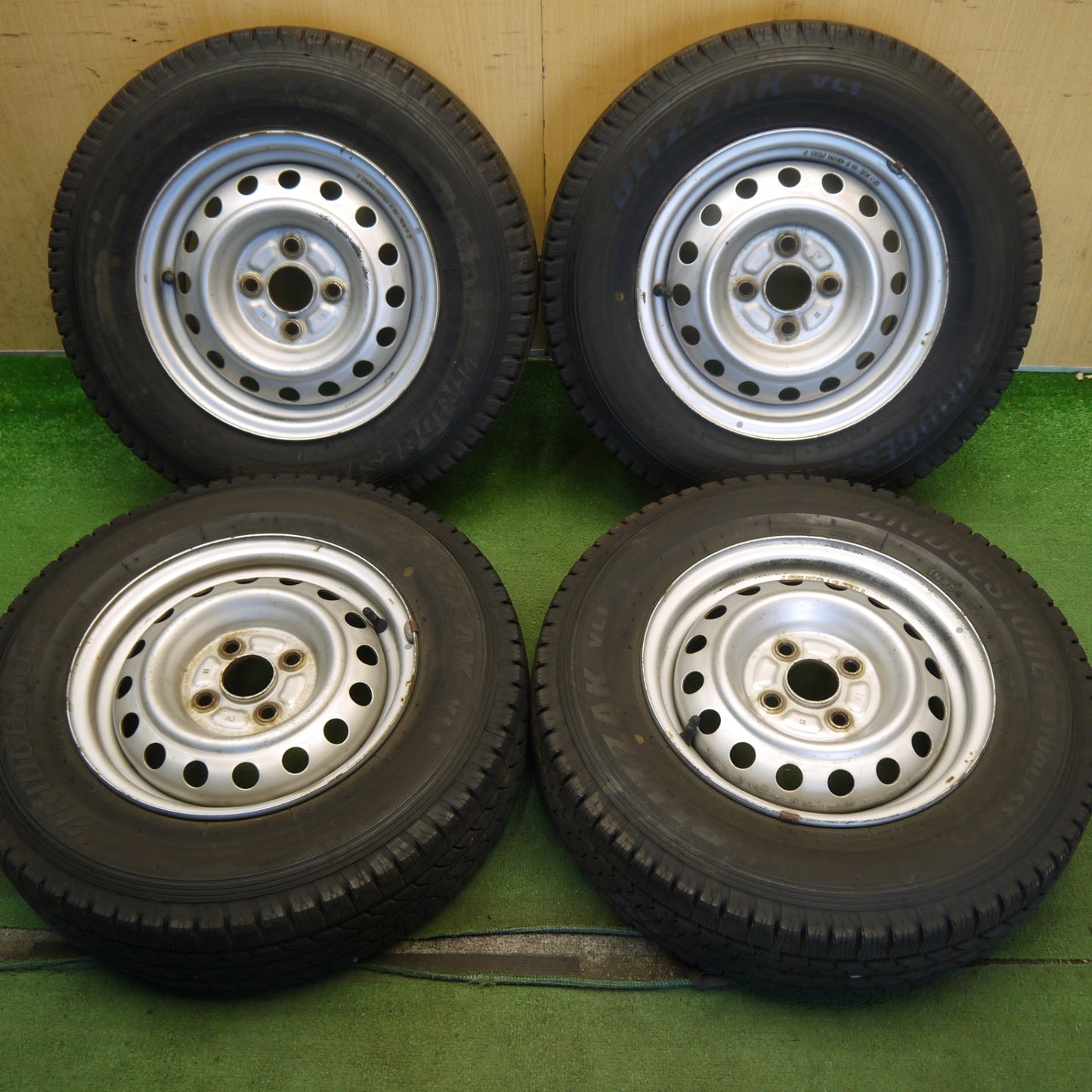 バリ溝！9.5分◎スタッドレス 165R13 6PR ブリヂストン ブリザック VL1 スチール ホイール 13インチ PCD100/4H◎6072906Hス