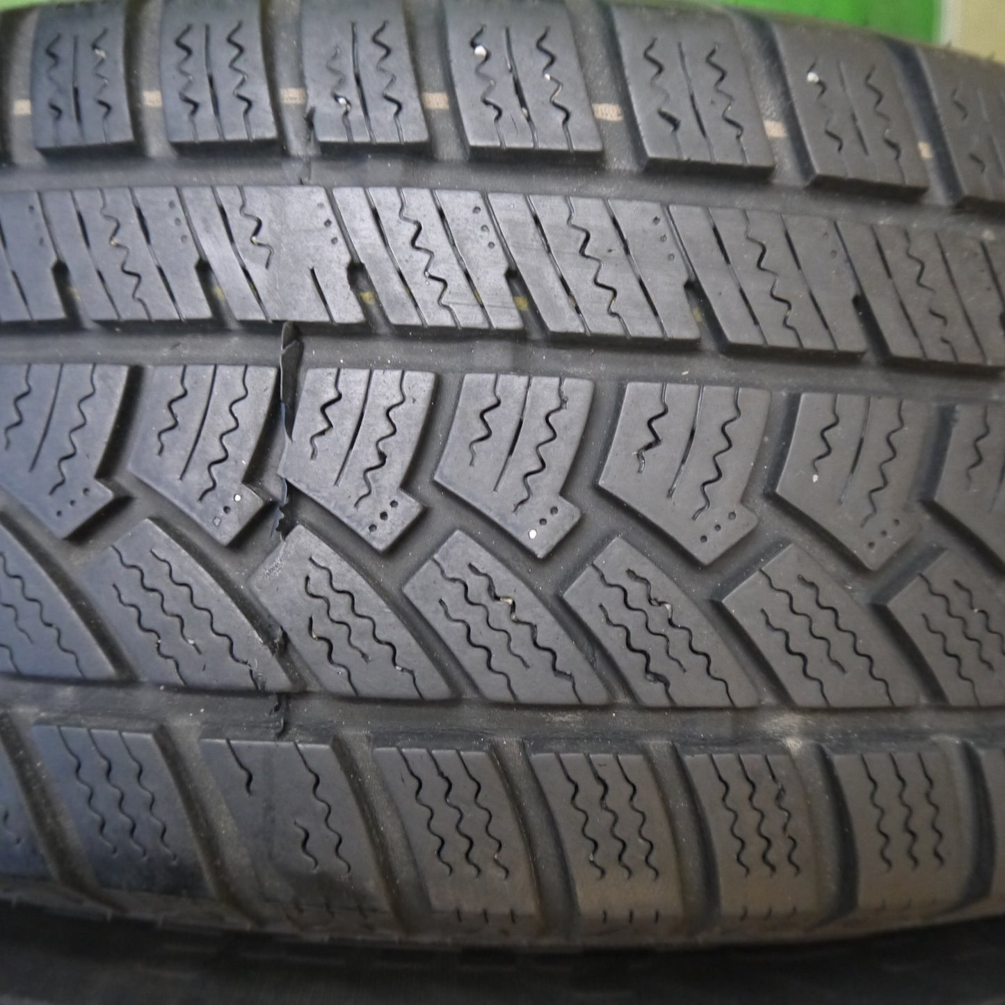 4本価格★トヨタ 30系 プリウス 純正 195/65R15 スタッドレス ハイフライ win-turi 212 15インチ PCD100/5H★6050102Hス