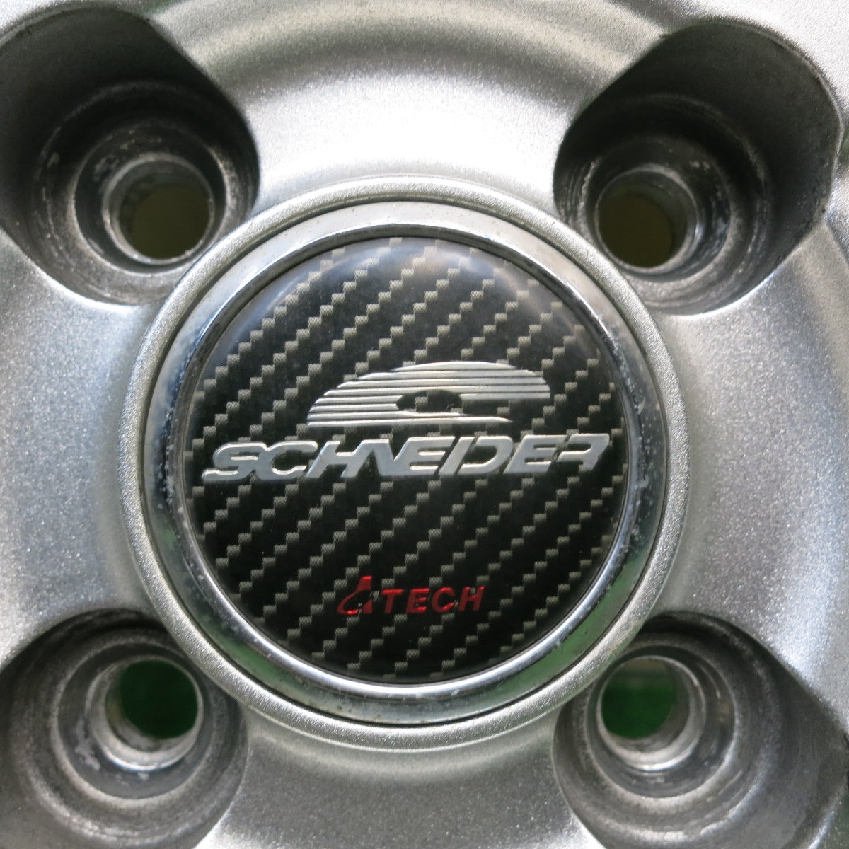 バリ溝！23年！ほぼ10分★スタッドレス 145/80R13 トーヨー オブザーブ GIZ2 SCHNEIDER シュナイダー 13インチ PCD100/4H★5121306HAス