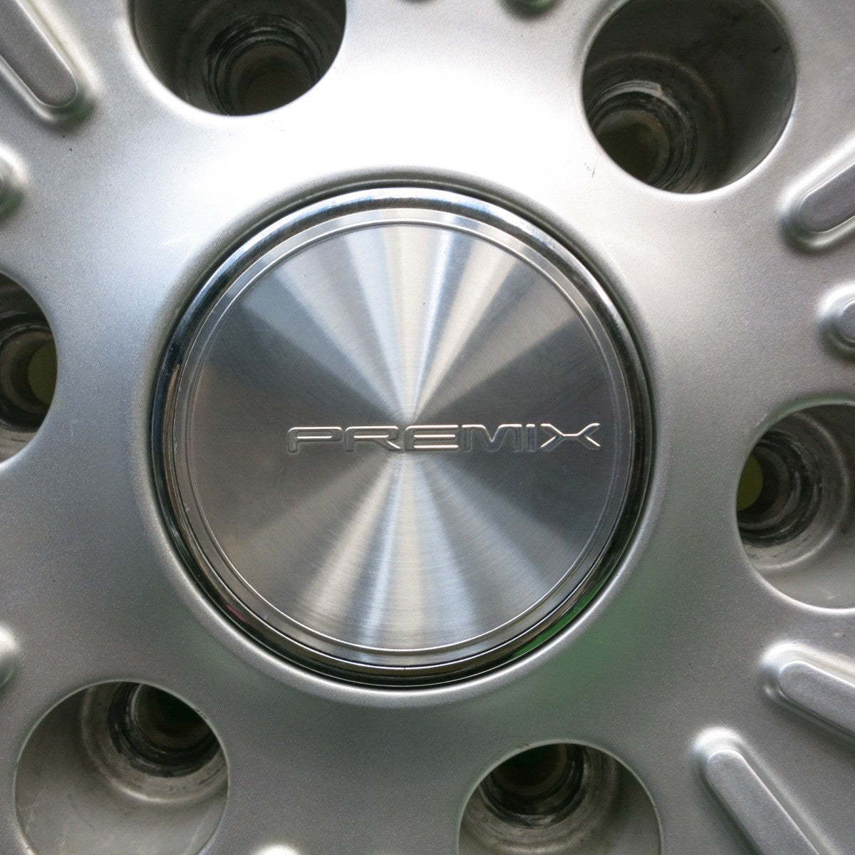 バリ溝！キレイ！9.5分★PREMIX 飛車 265/65R17 スタッドレス ダンロップ ウインターマックス SJ8 17インチ プレミックス ヒシャ PCD139.7/6H★5101802HAス