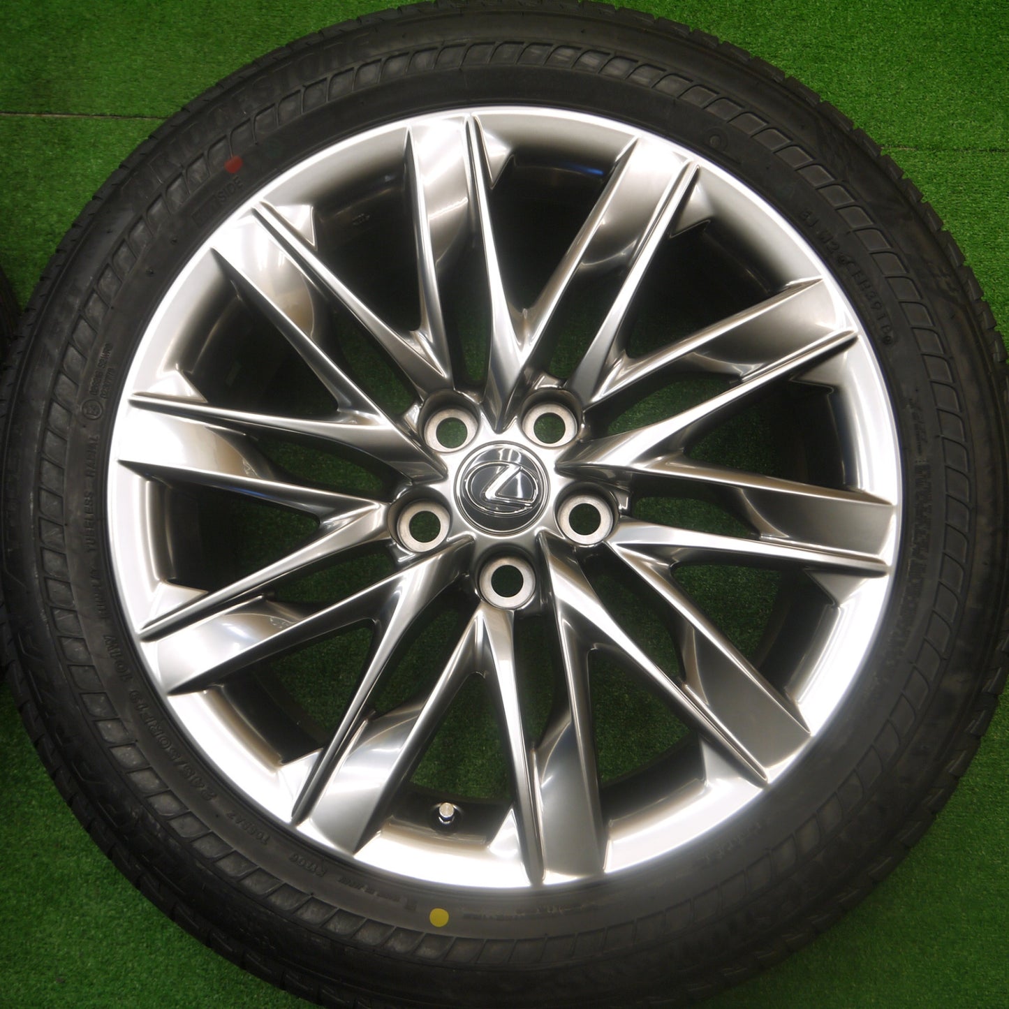*送料無料* 新車外し★レクサス LS バージョンL 純正 245/50R19 ブリヂストン トランザ T005A RFT 19インチ PCD120/5H★4082703Hノ