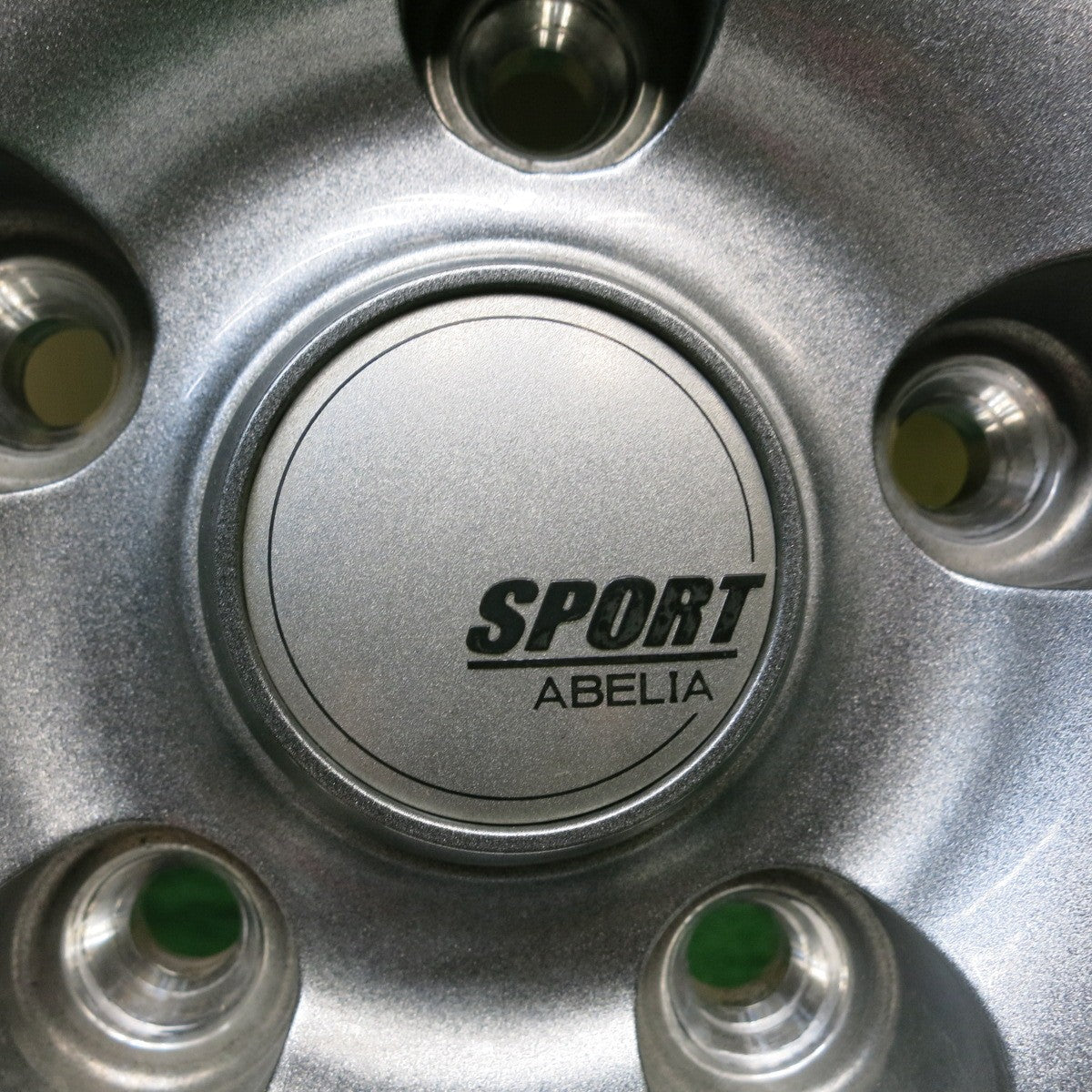 バリ溝！22年！キレイ！9.5分★スタッドレス 215/60R16 ヨコハマ アイスガード iG60 SPORT ABELIA スポルト アベリア 16インチ PCD114.3/5H★5081407HAス