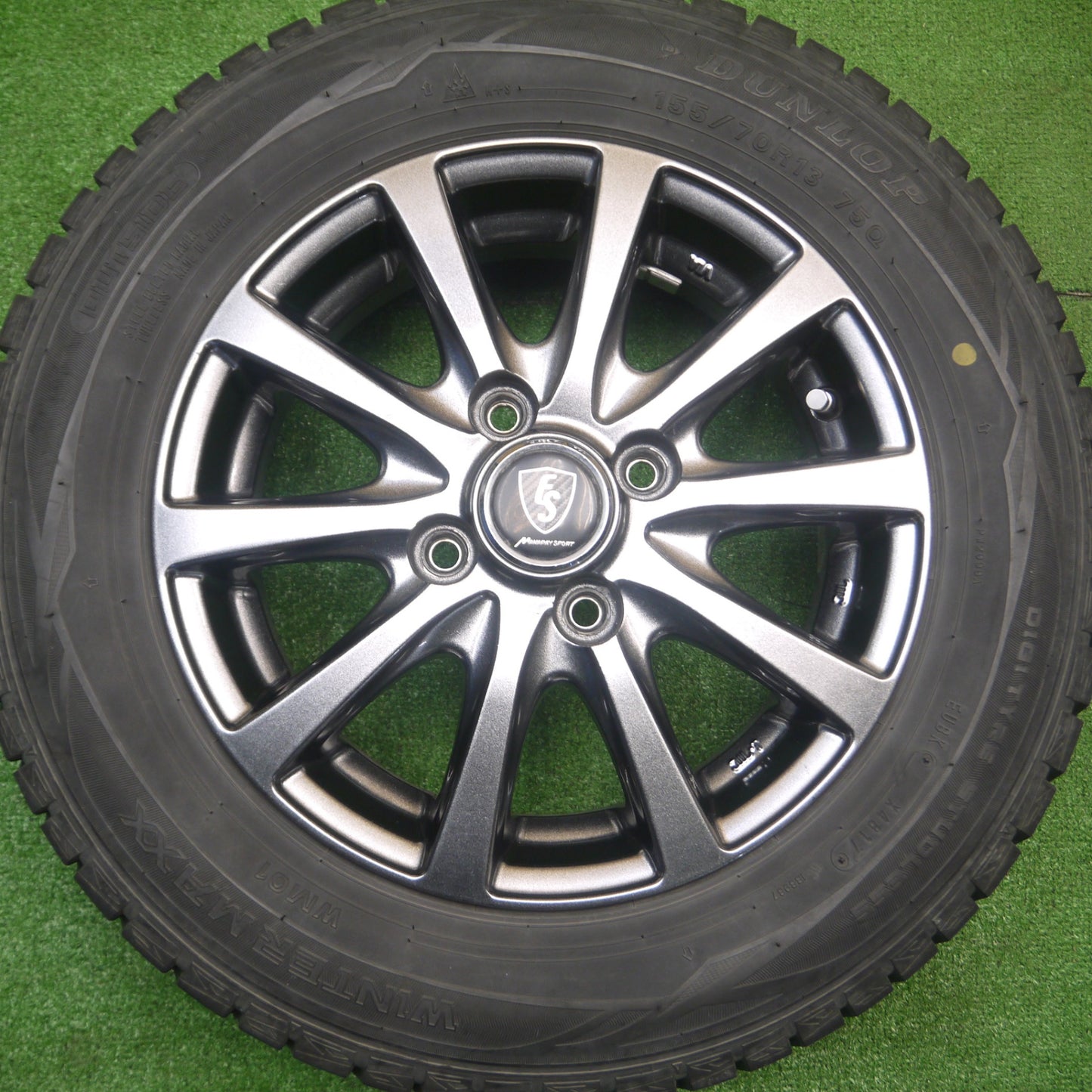 [送料無料] キレイ★スタッドレス 155/70R13 ダンロップ ウインターマックス WM01 MANARAY SPORT マナレイ 13インチ PCD100/4H★4111106Hス