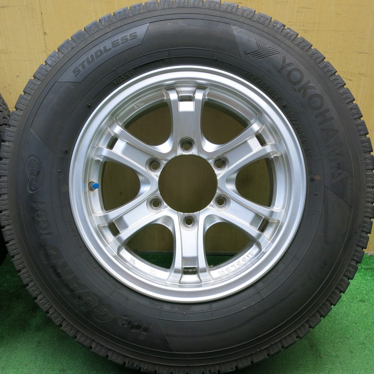 バリ溝！8.5分★KEELER 195/80R15 107/105L スタッドレス ヨコハマ アイスガード iG91 キーラー 15インチ PCD139.7/6H★5062206HAス