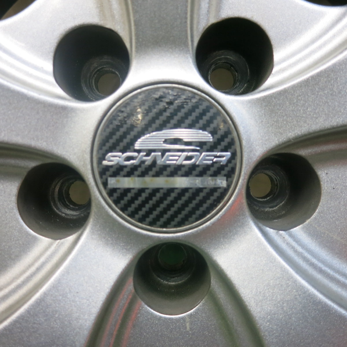 キレイ！21年★フォレスター 等 225/60R17 スタッドレス ブリヂストン ブリザック VRX3 SCHNEIDER シュナイダー 17インチ PCD100/5H★5112701SKス