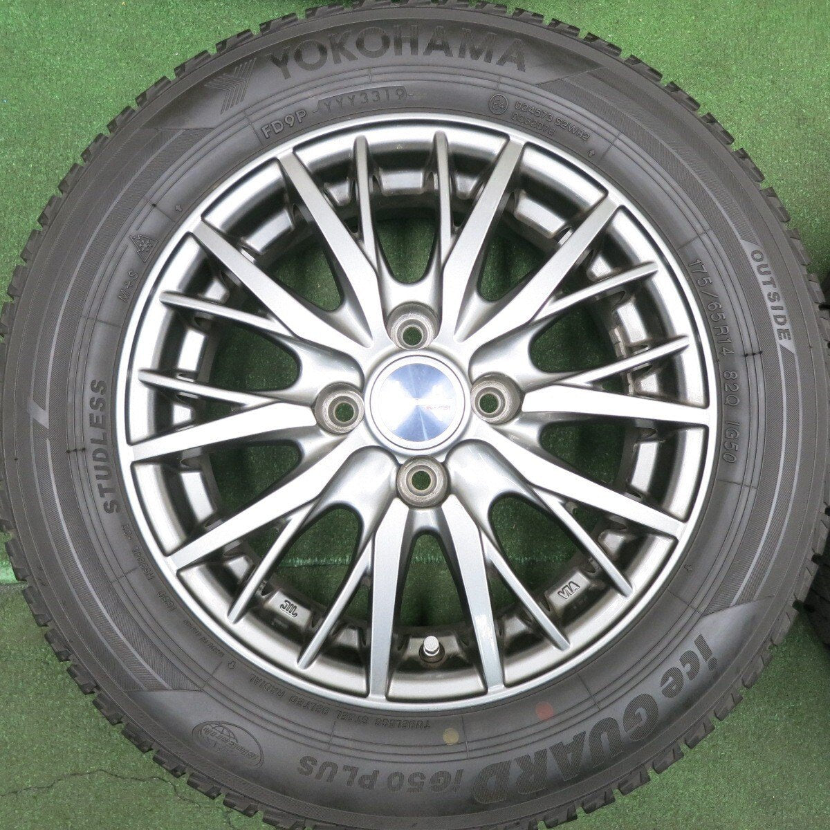 バリ溝！9.5分★ススタッドレス 175/65R14 ヨコハマ アイスガード iG50 プラス ravrion RM01 ラブリオン PCD100/4H★4051307HAス