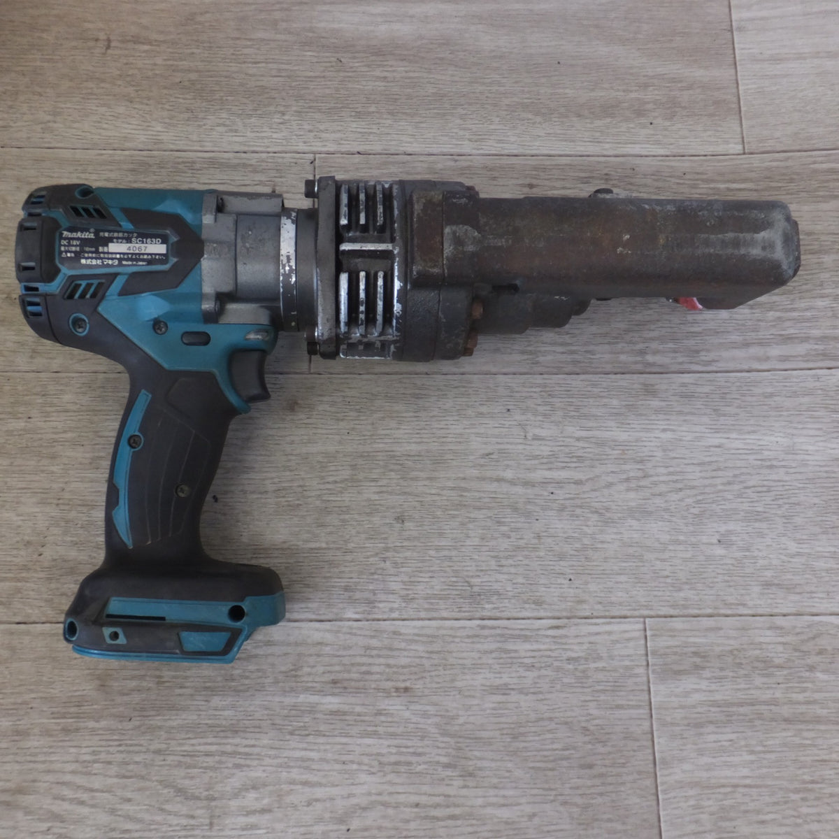 ★マキタ makita 充電式鉄筋カッタ SC163D DC18V　最大切断径 16mm　本体のみ★