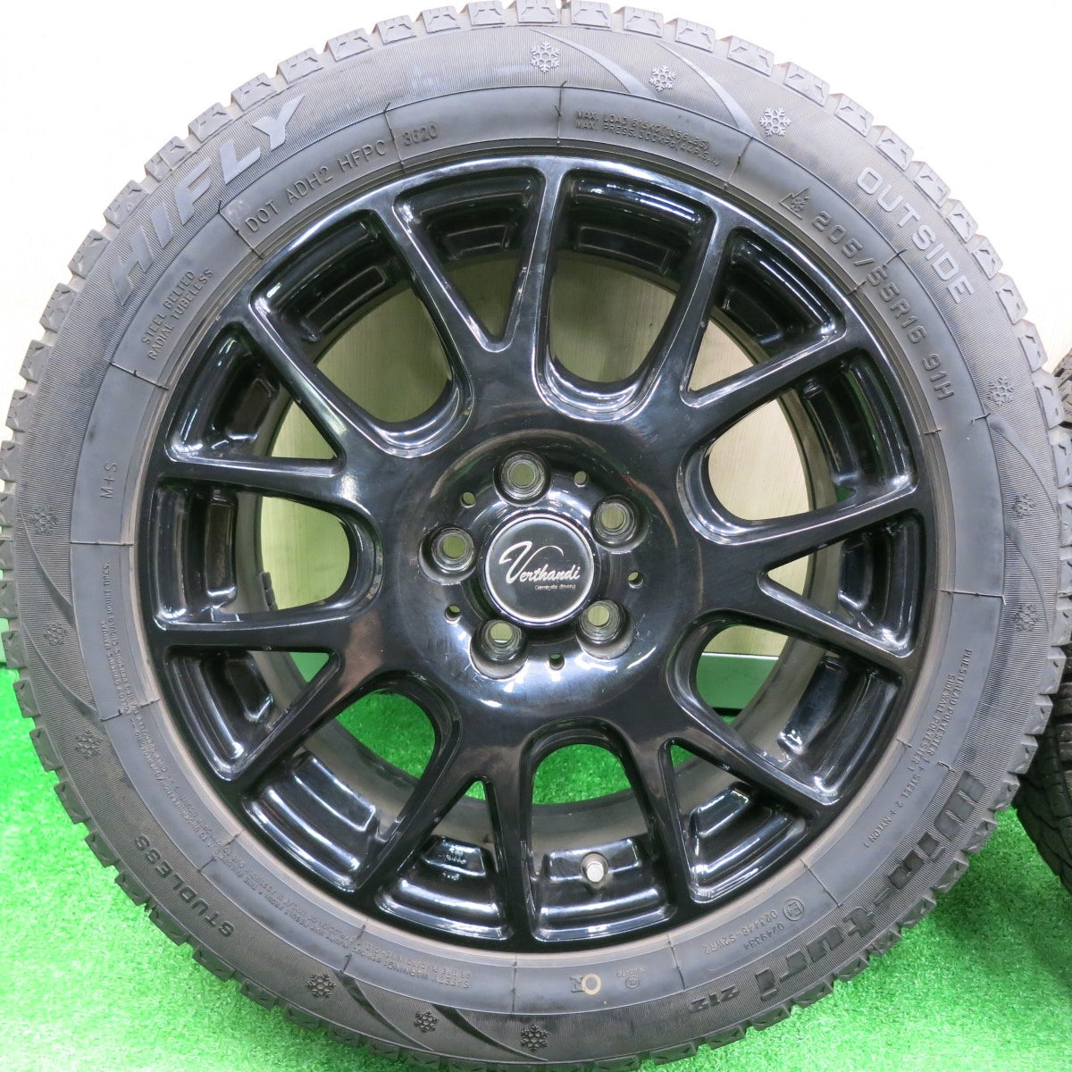 [送料無料] バリ溝！20年！9分★レガシィ等 205/55R16 スタッドレス ハイフライ Win-turi 212 Verthandi ヴェルサンディ ヴェルザンディ PCD100/5H★4093001HAス