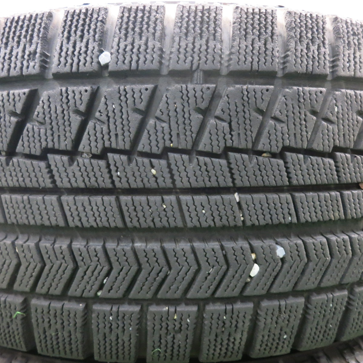 *送料無料* バリ溝！キレイ！8.5分★レクサス UX バージョンL 純正 225/50R18 スタッドレス ブリヂストン ブリザック RFT PCD114.3/5H★4051509HAス
