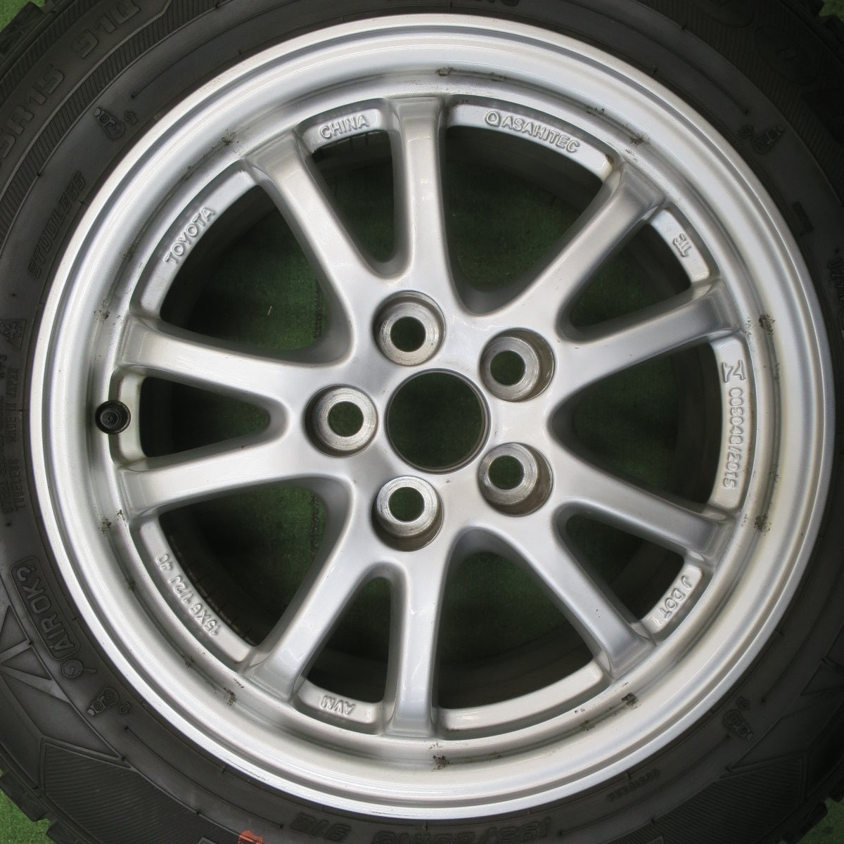 バリ溝！8.5分★トヨタ 50系 プリウス 純正 195/65R15 スタッドレス グッドイヤー アイスナビ6 15インチ PCD100/5H★6052502NJス