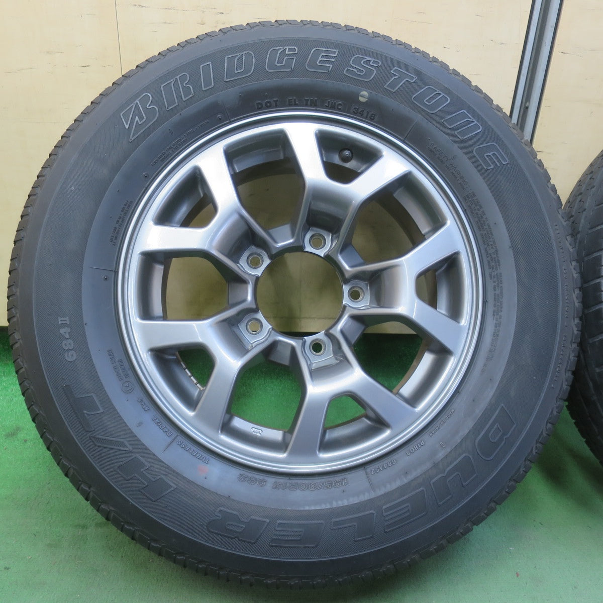 キレイ★スズキ JB74W ジムニー シエラ 純正 195/80R15 ブリヂストン デューラー H/T 684Ⅱ 15インチ PCD139.7/5H★6042803イノ