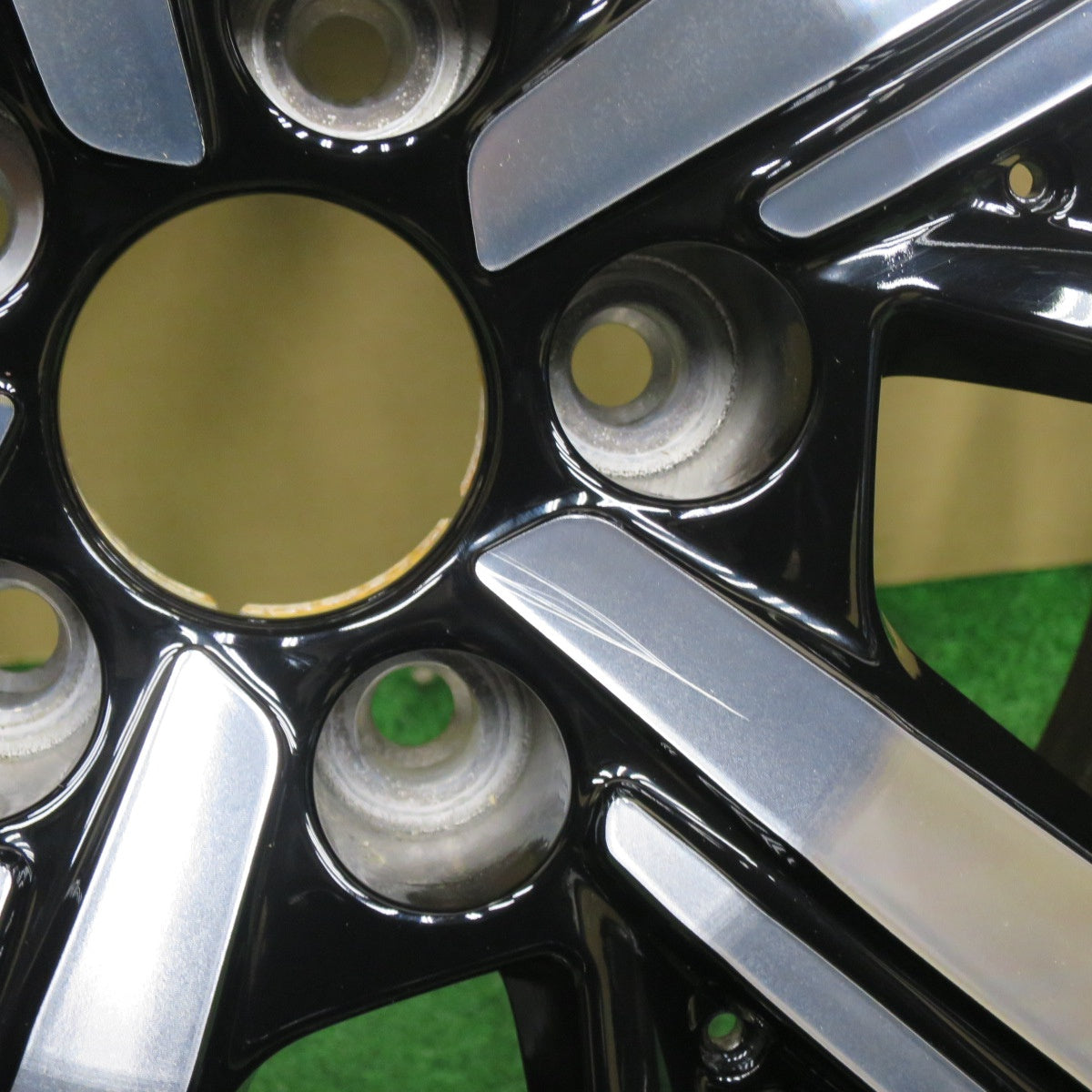 キレイ★プジョー 308 GT 純正 ホイール 18インチ 18×8J PCD108/5H★6060702NKホ