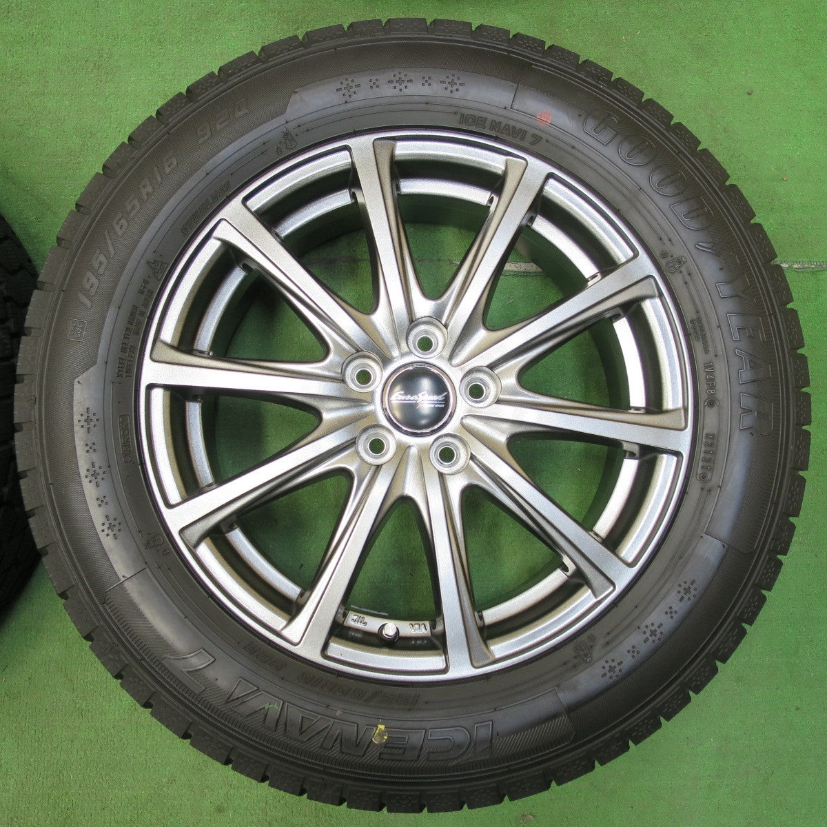 [送料無料] バリ溝！21年！キレイ！9.5分★ライズ ロッキー 等 195/65R16 スタッドレス グッドイヤー アイスナビ7 EuroSpeed MANARAY SPORT PCD100/5H★4112007イス