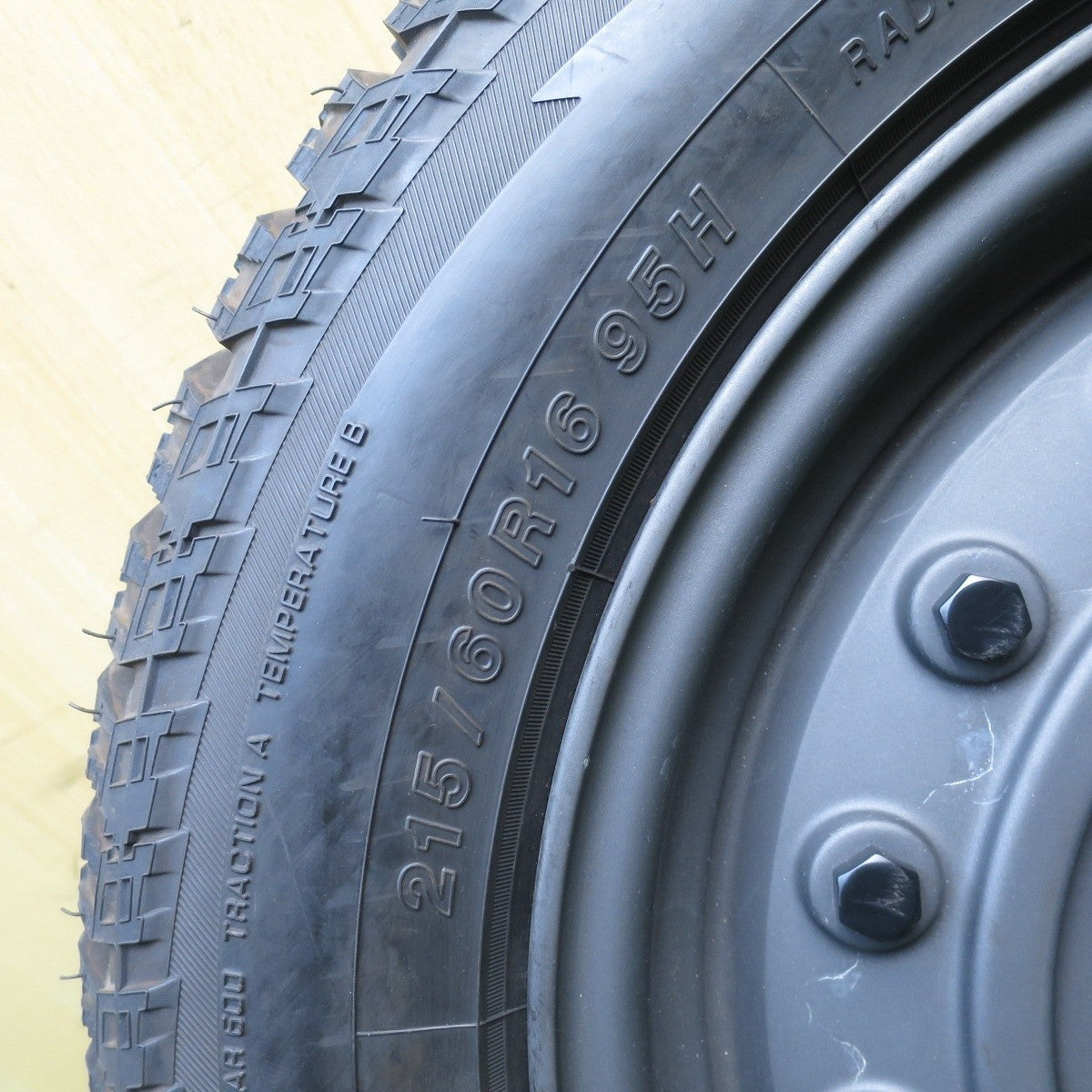 バリ溝 綺麗 9.5分 1本★DEAN COLORADO 215/60R16 ヨコハマ A/T G015 ディーン コロラド PCD112 120/5H マルチ★5031103Hノ